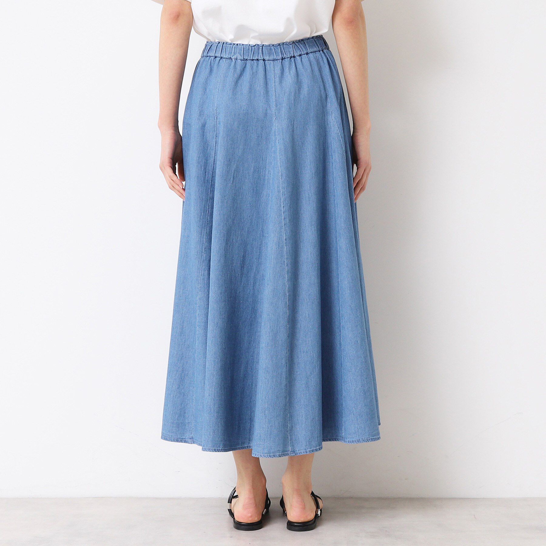 Dessin「【ウエストゴム・洗える】綿麻デニムフレアースカート」|スカート|