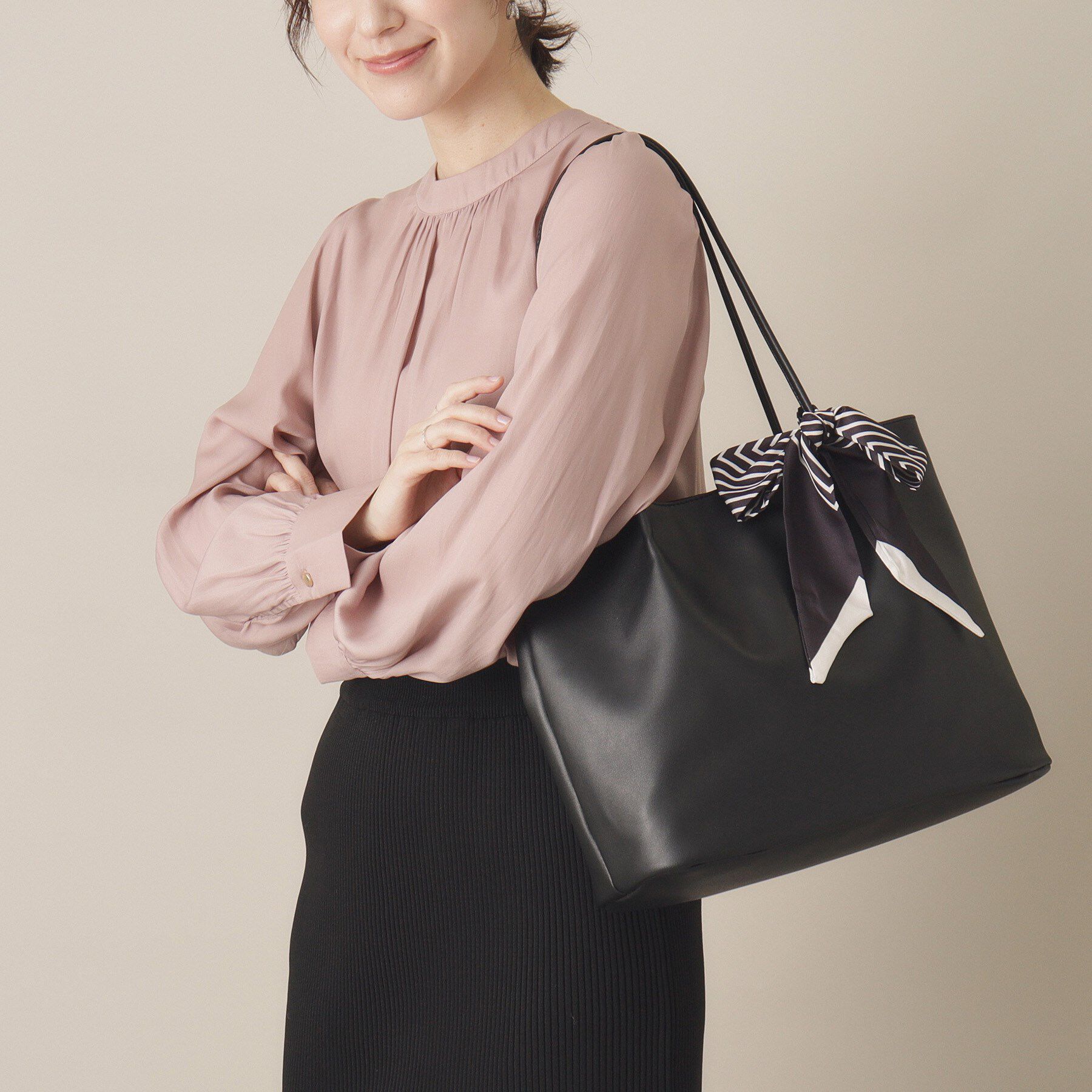 ITS&rsquo;DEMO「スカーフ付A4トート」|トートバッグ|