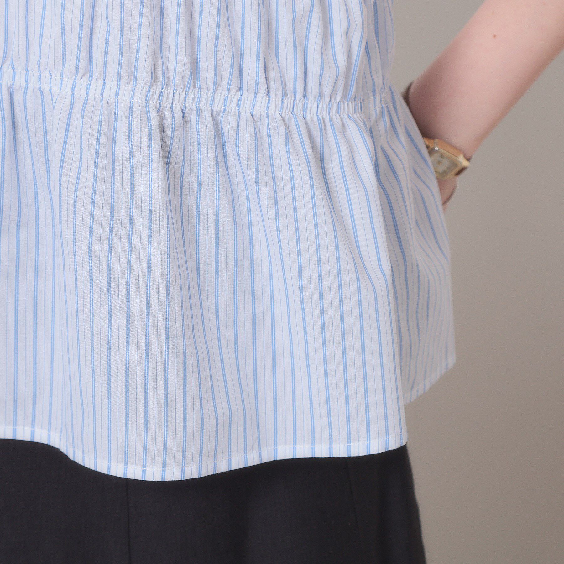 ITS&rsquo;DEMO「【洗濯機OK】ギャザーストライプブラウス」|シャツ・ブラウス|