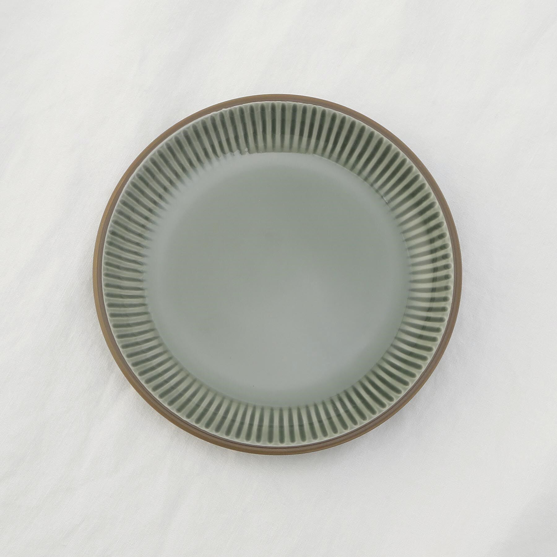 212 KITCHEN STORE「サザンバレー ファームグリーン 19.5cmプレート」|食器・キッチングッズ|