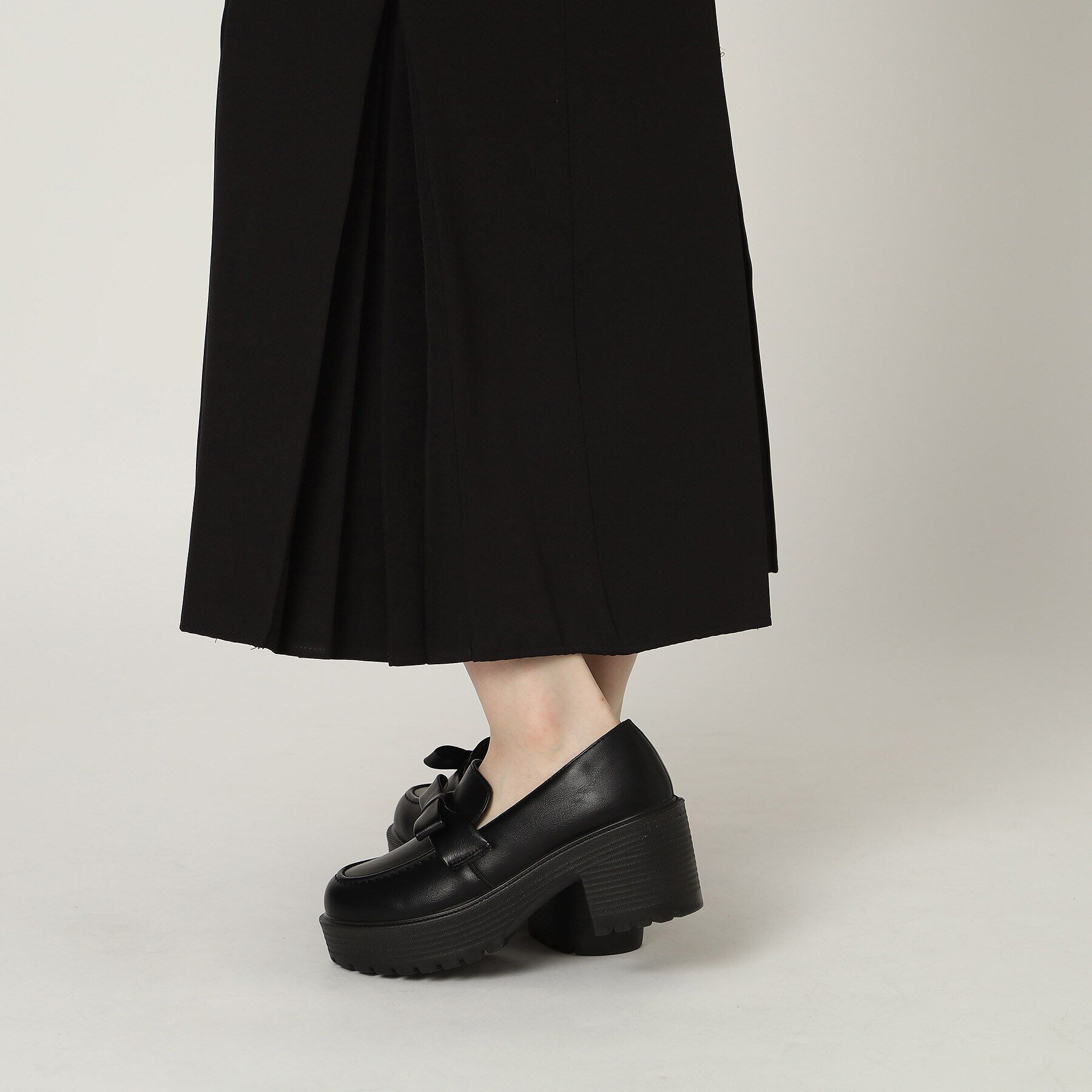 csT&P「リボン付きローファー」|パンプス|