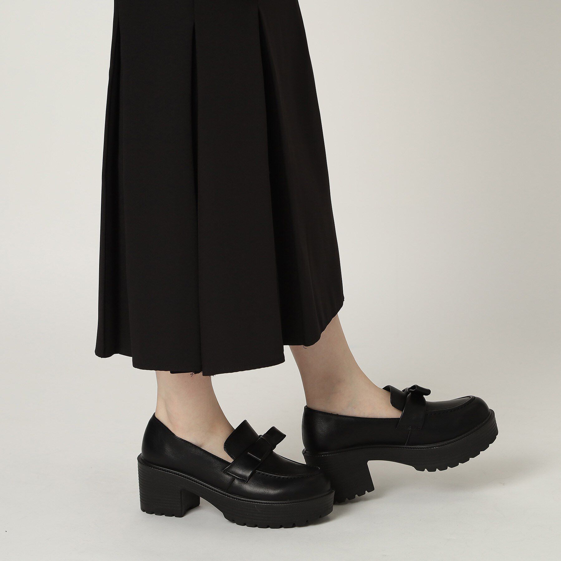 csT&P「リボン付きローファー」|パンプス|