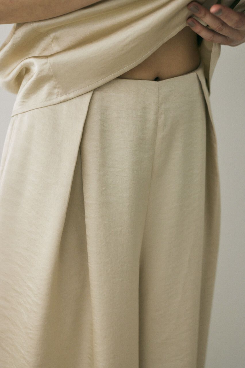 MOUSSY「リサイクルポリエステル使用　フレア分量たっぷりのサテンパンツ」|その他|