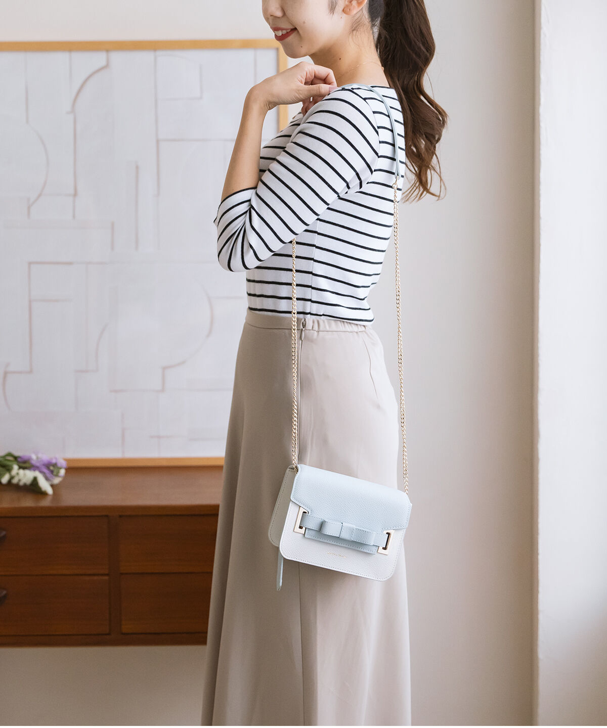 Samantha Thavasa「バイカラーエムシュシュⅡ ショルダーバッグ 小サイズ」|ショルダー・メッセンジャー|