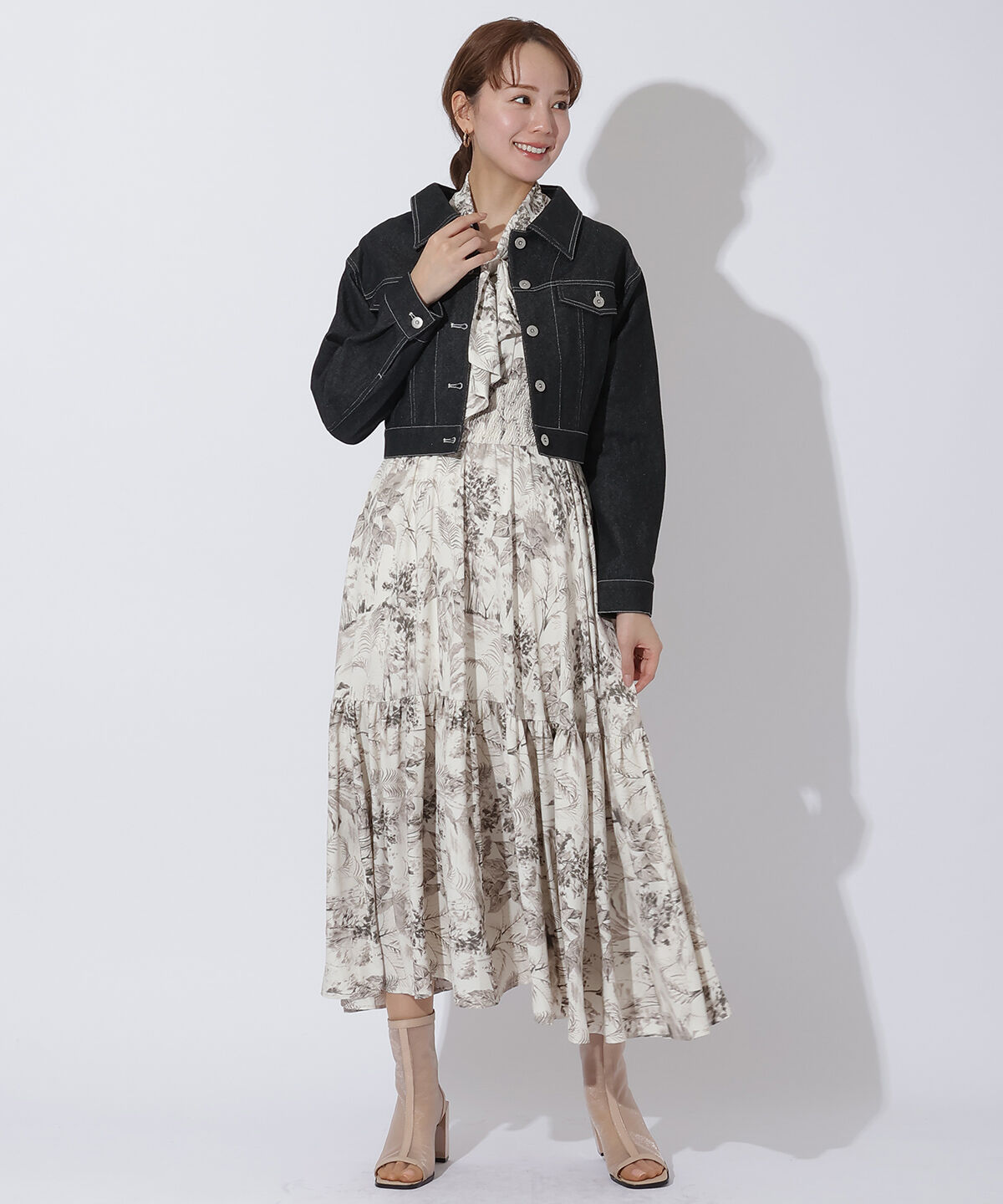 アンドクチュール「クロップドデニムジャケット」|デニムジャケット|