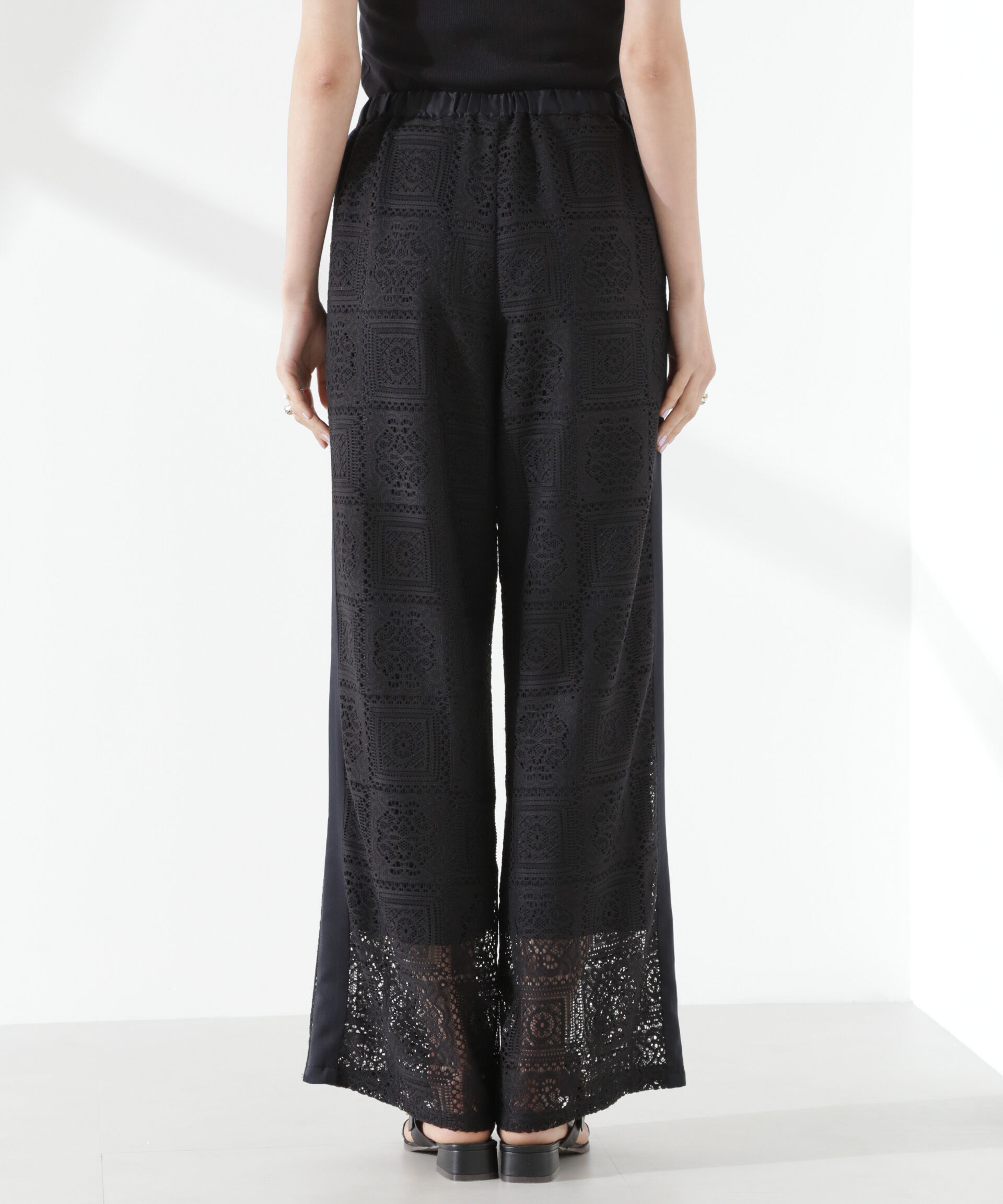 nano･universe「サイド切り替えレースパンツ」|チノ|