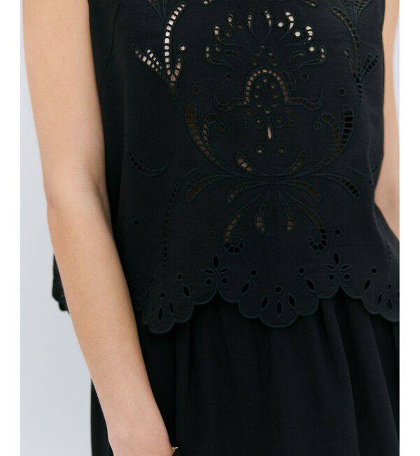 BEIGE,「【洗える】GALLERIA / コットンエンブロイダリーノースリーブブラウス」|シャツ・ブラウス|