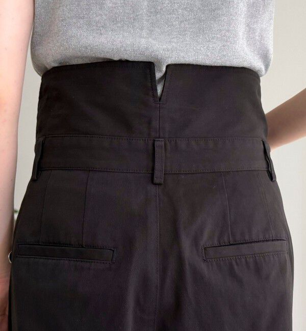 fredy emue「ハイウエスト2ＷAYチノ」|チノ|