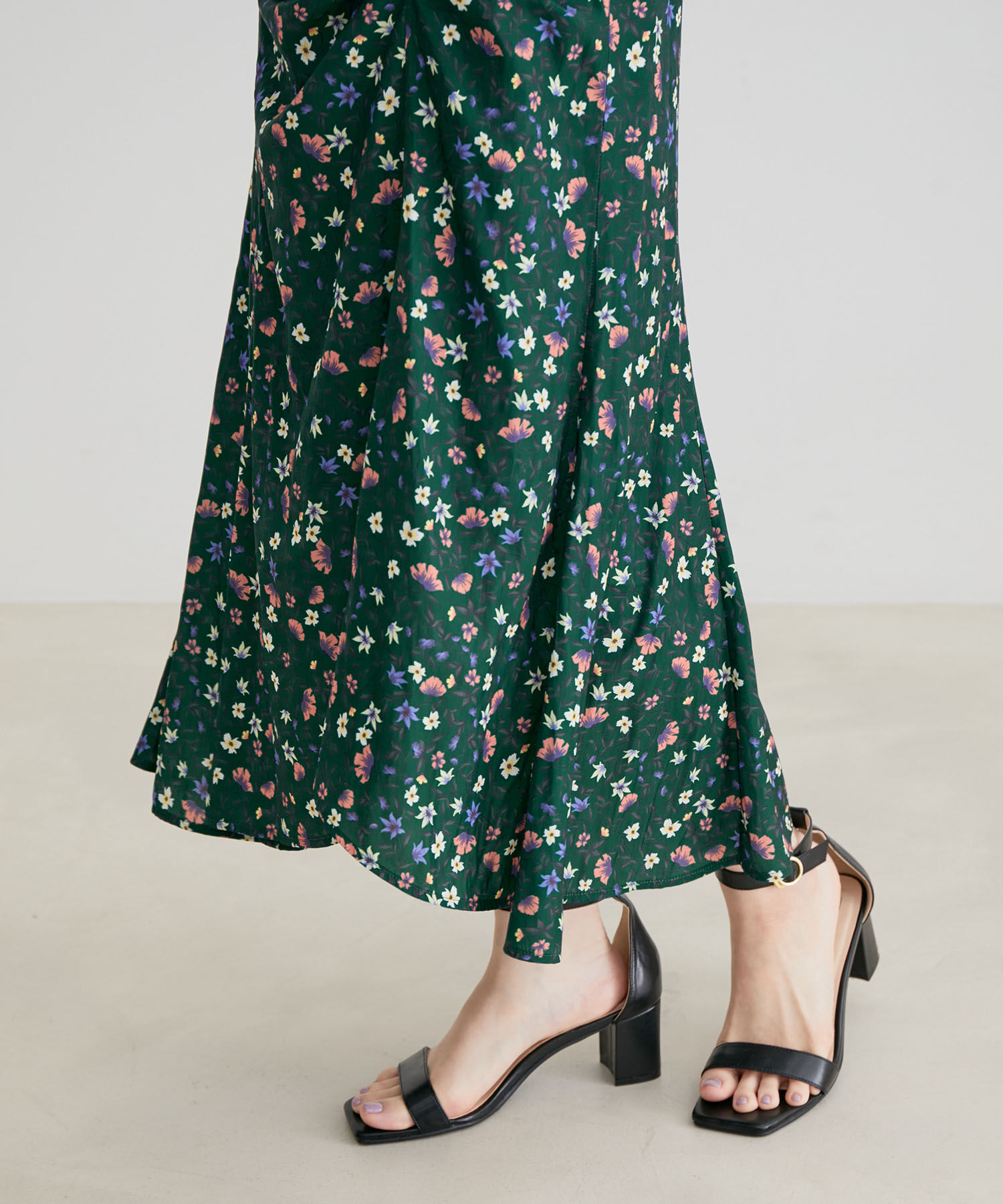 VIS「フラワープリントアシメマーメイドスカート」|スカート|