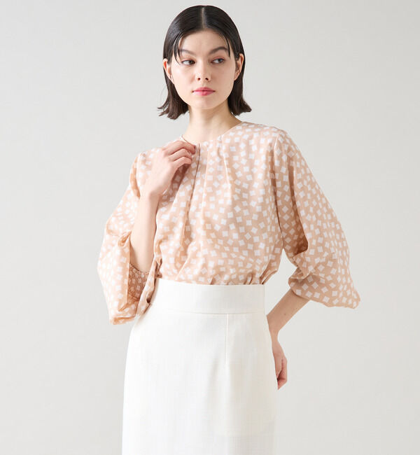 TIARA「ランダムスクエアプリントブラウス」|シャツ・ブラウス|