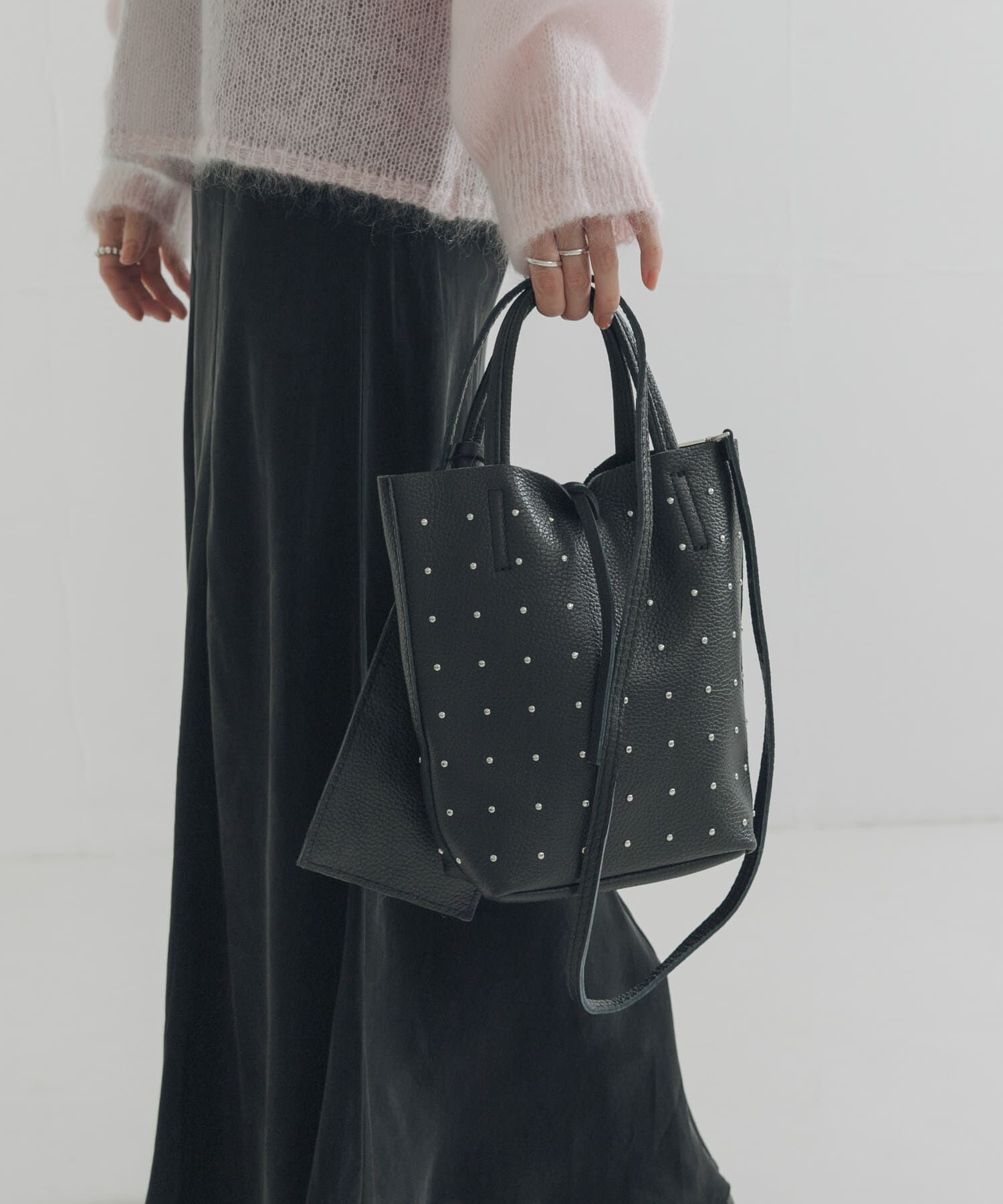 URBAN RESEARCH「スタッズミニトートバッグ」|トートバッグ|ブラック