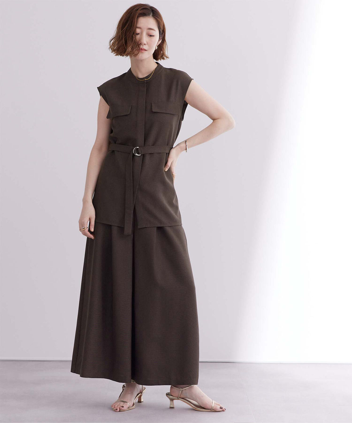 ur's「リネンライクノースリーブトップス」|シャツ・ブラウス|