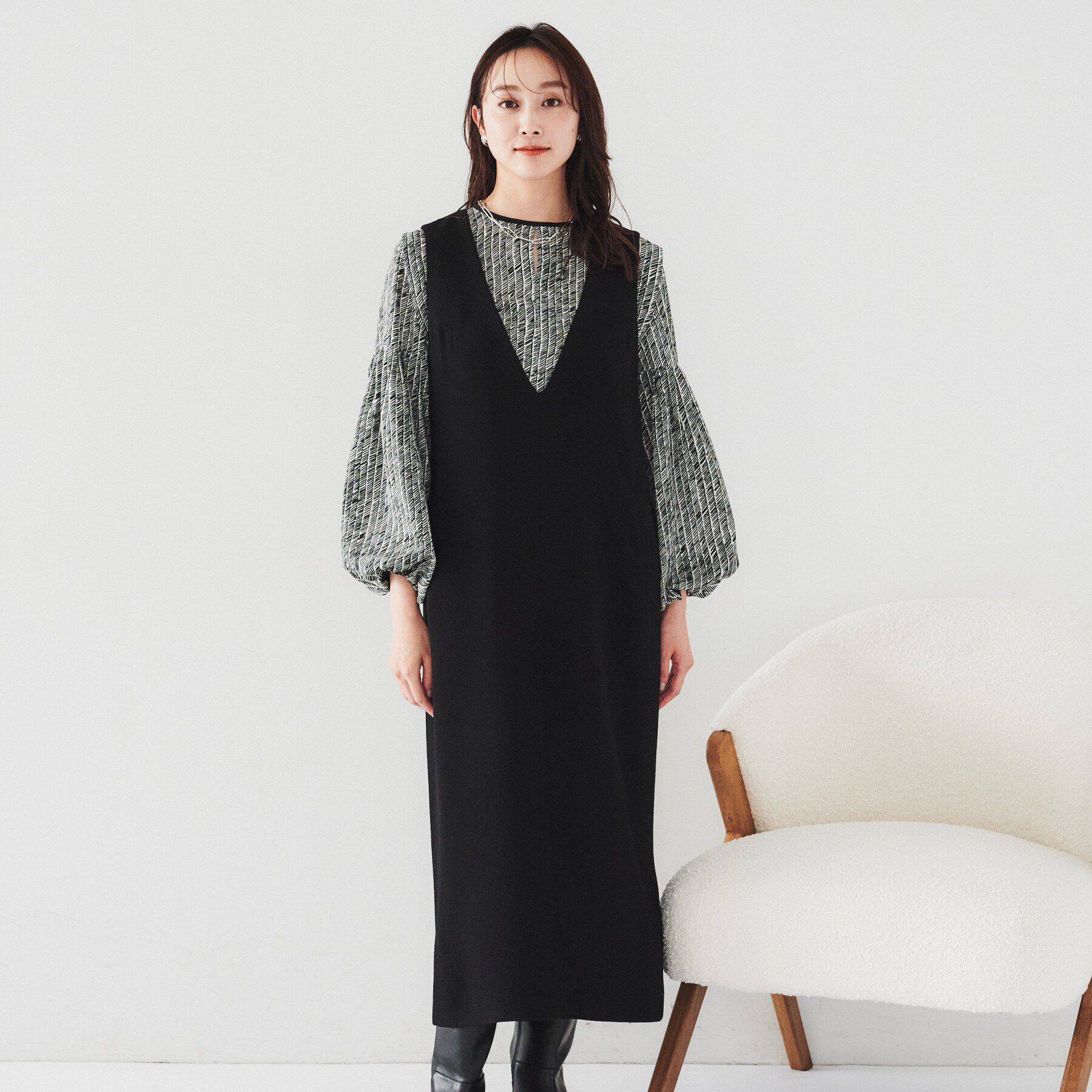 UNTITLED「【凹凸素材/セットアップ可】クレープダブル イージージャンパースカート」|ワンピース|