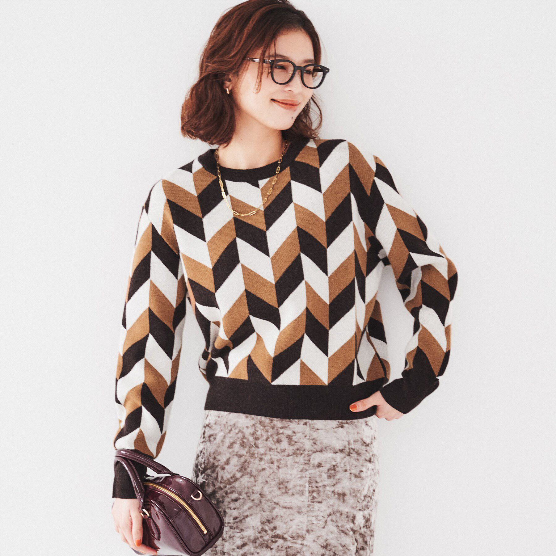 UNTITLED「【着映え/すっきり丈】ジオメトリック柄ジャカードニット」|ニット・セーター|ブラウン(144)