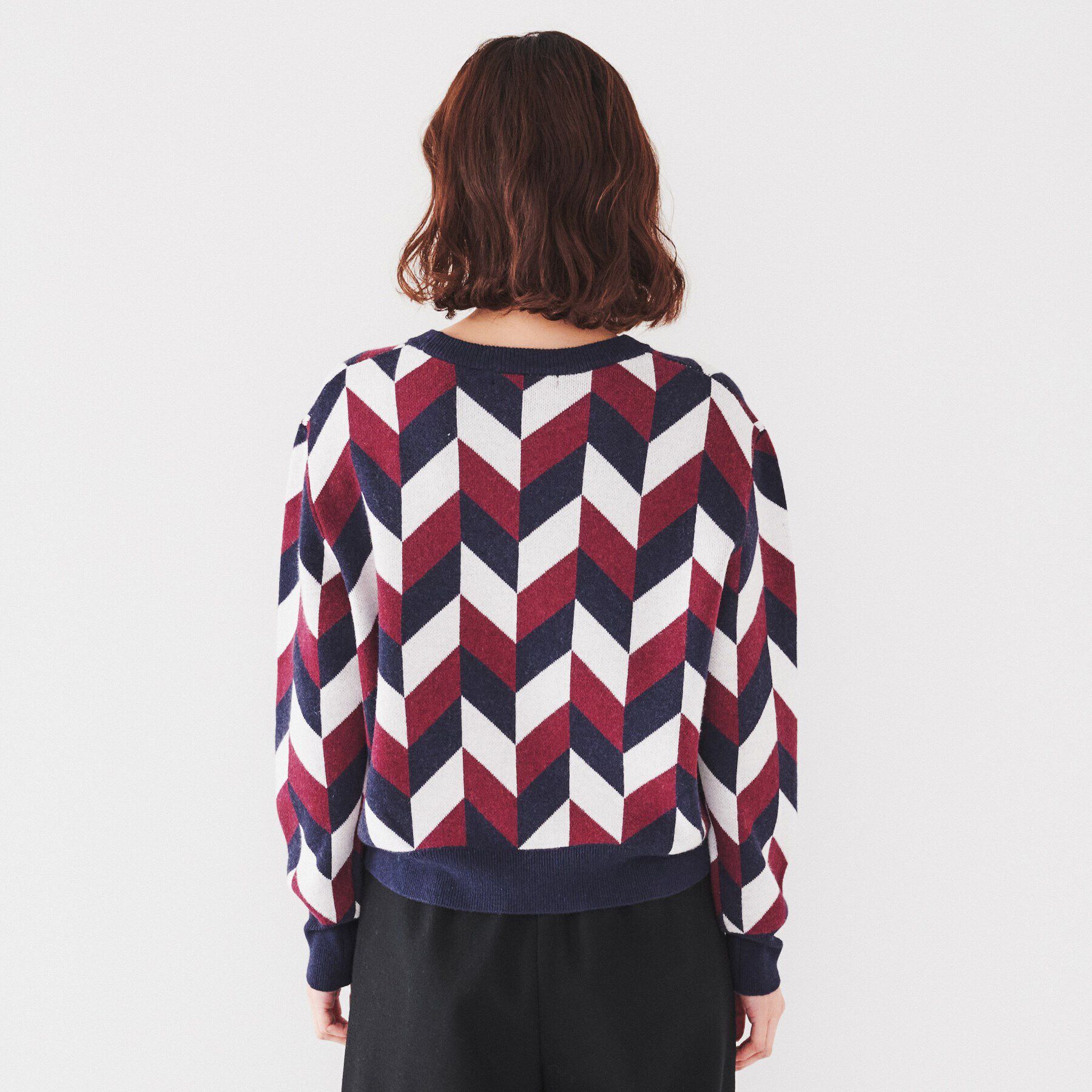 UNTITLED「【着映え/すっきり丈】ジオメトリック柄ジャカードニット」|ニット・セーター|