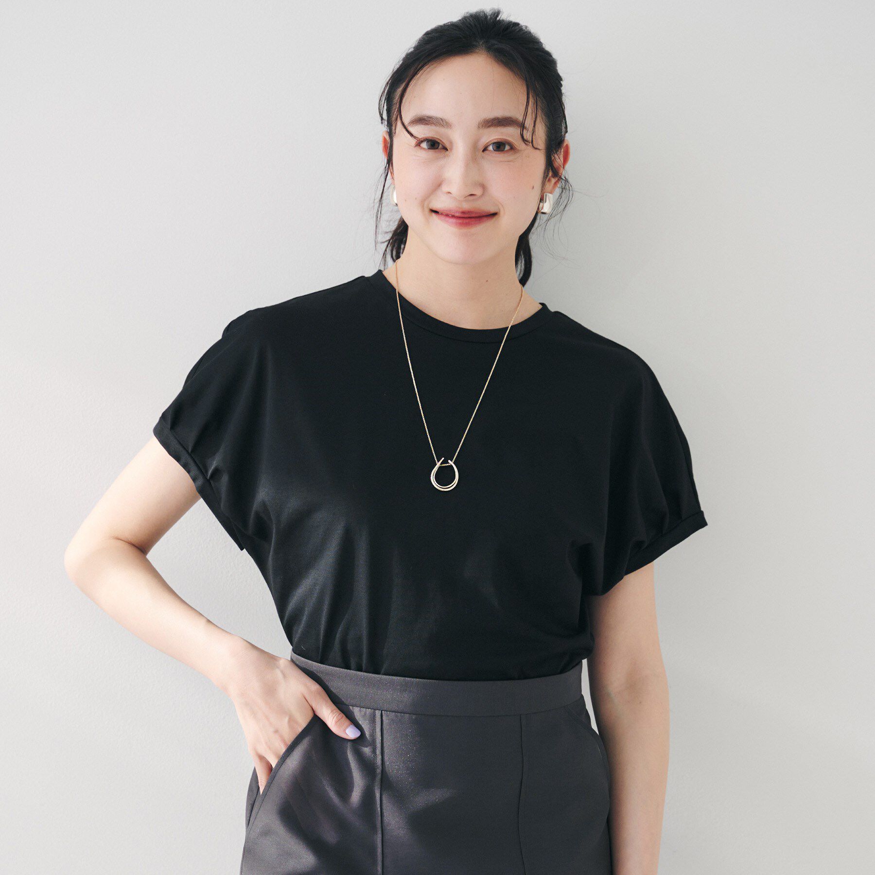 UNTITLED「【体型カバー/洗える】スリーブミニタックプルオーバー」|Tシャツ・カットソー|