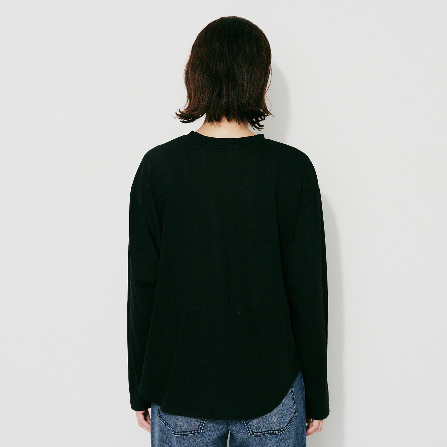 UNTITLED「【CHIGNON】CHERIE シンプルロゴTシャツ」|Tシャツ・カットソー|