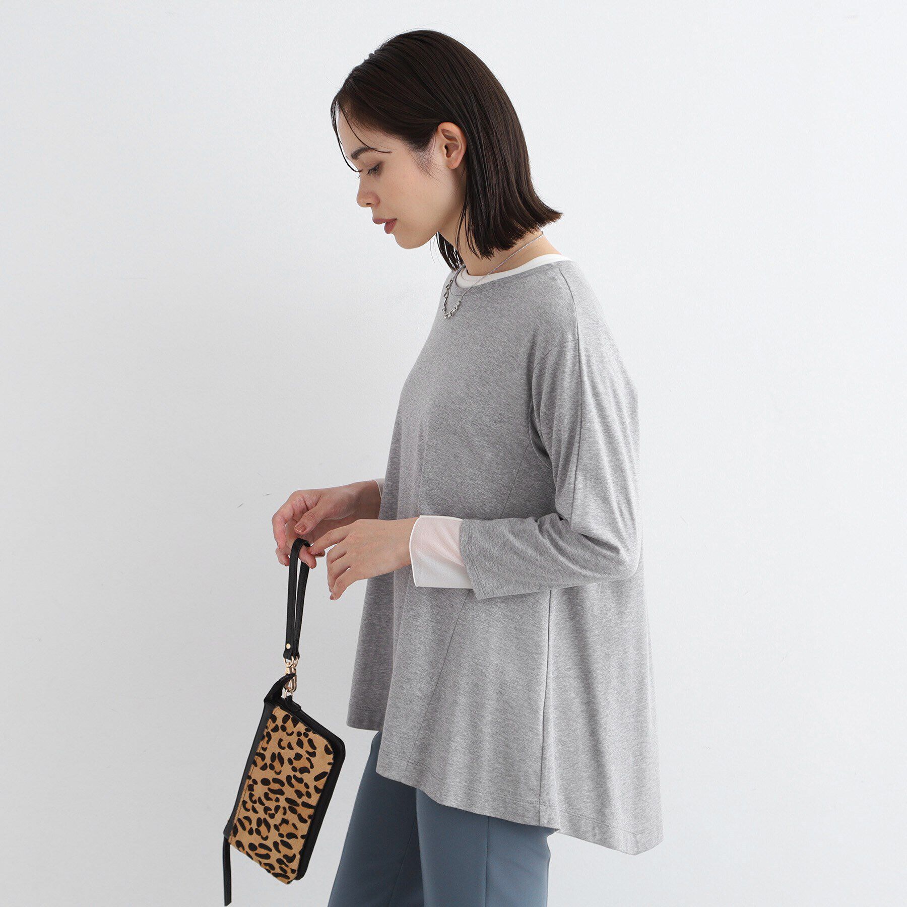 INDIVI「【洗える／キレイめ/日本製】バックフレア ロングTシャツ」|Tシャツ・カットソー|