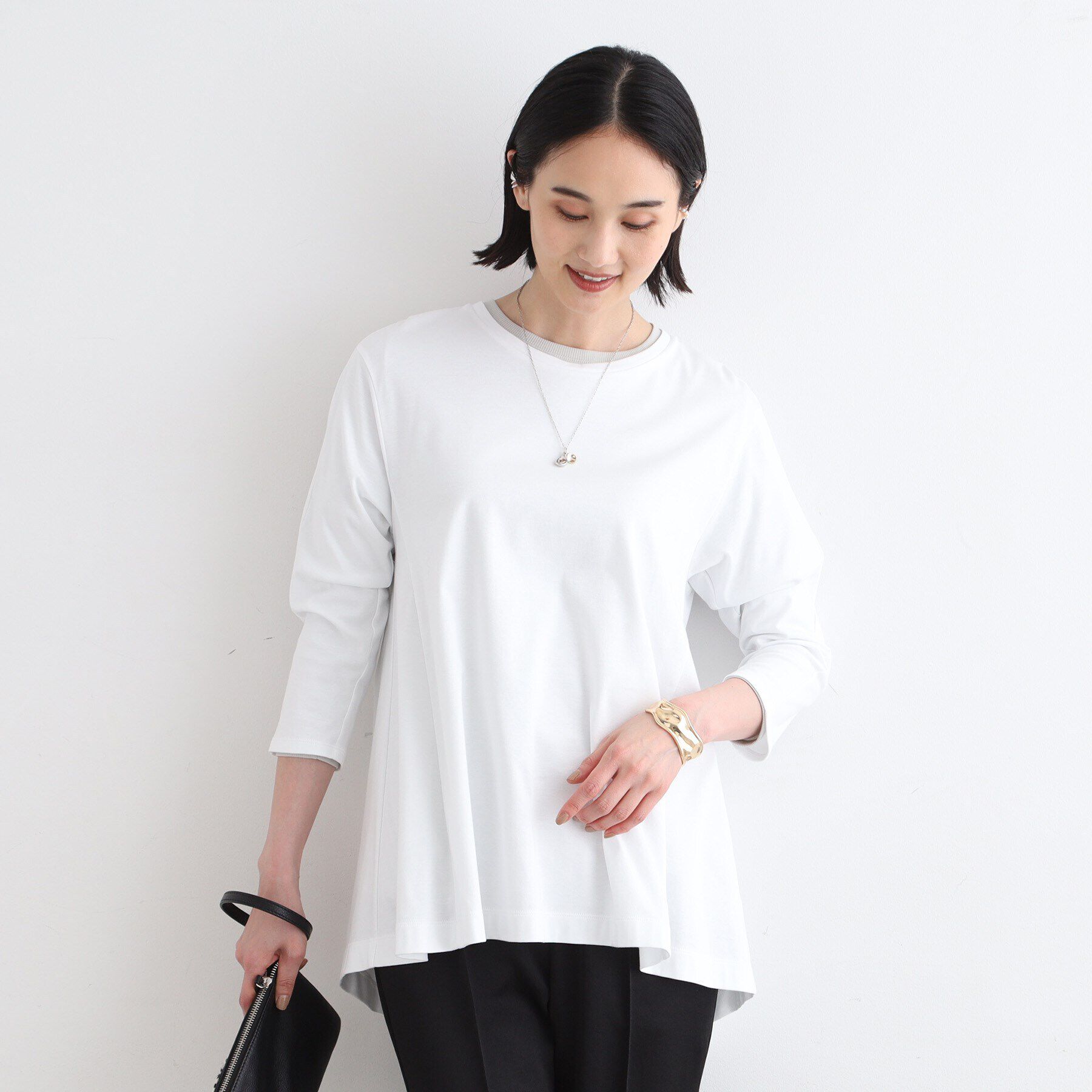 INDIVI「【洗える／キレイめ/日本製】バックフレア ロングTシャツ」|Tシャツ・カットソー|