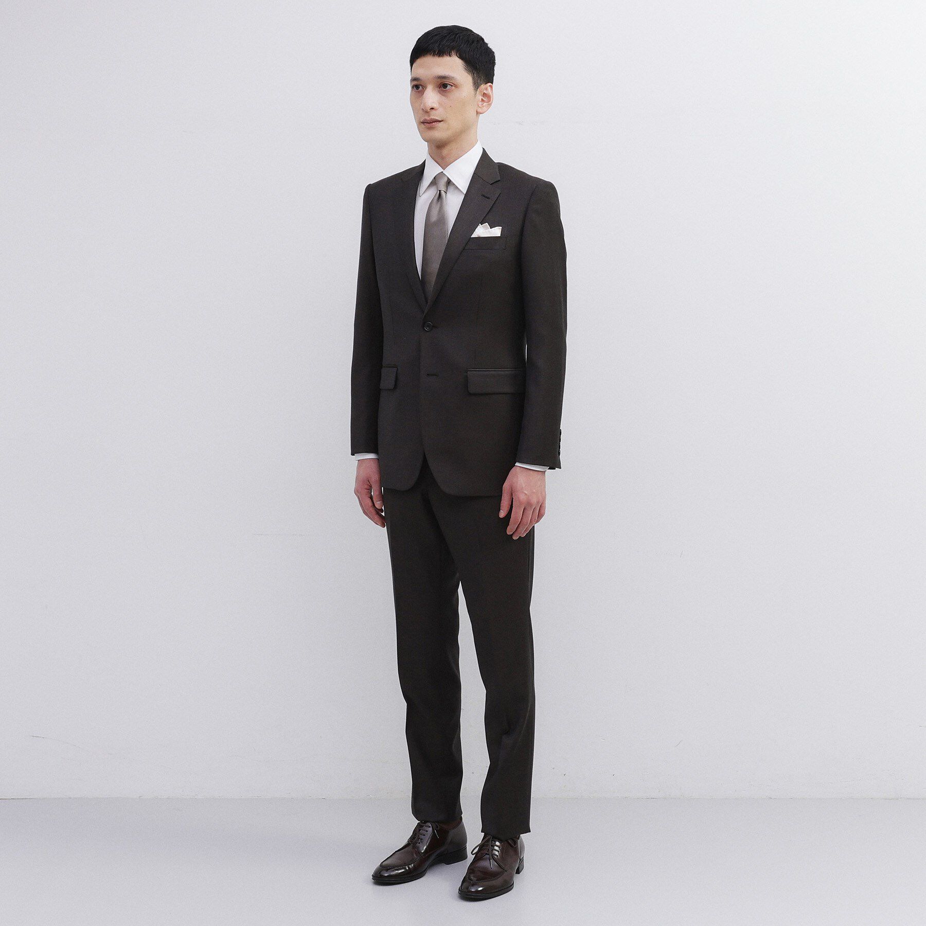 TAKEO KIKUCHI「シャイニーシャークピンヘッド スーツ/3ピース対応可」|スーツ|