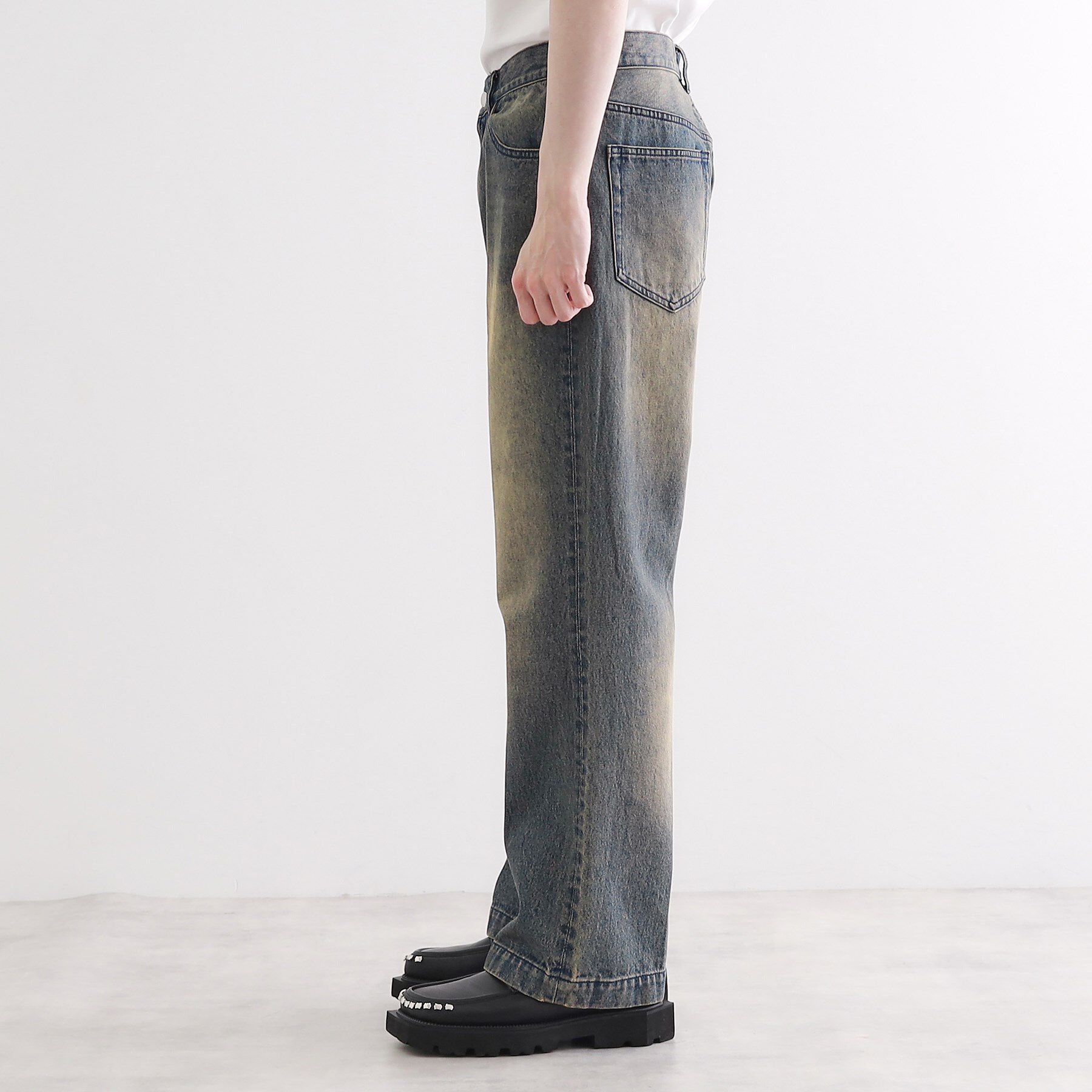 tk.TAKEO KIKUCHI「フレアデニムパンツ」|デニム|