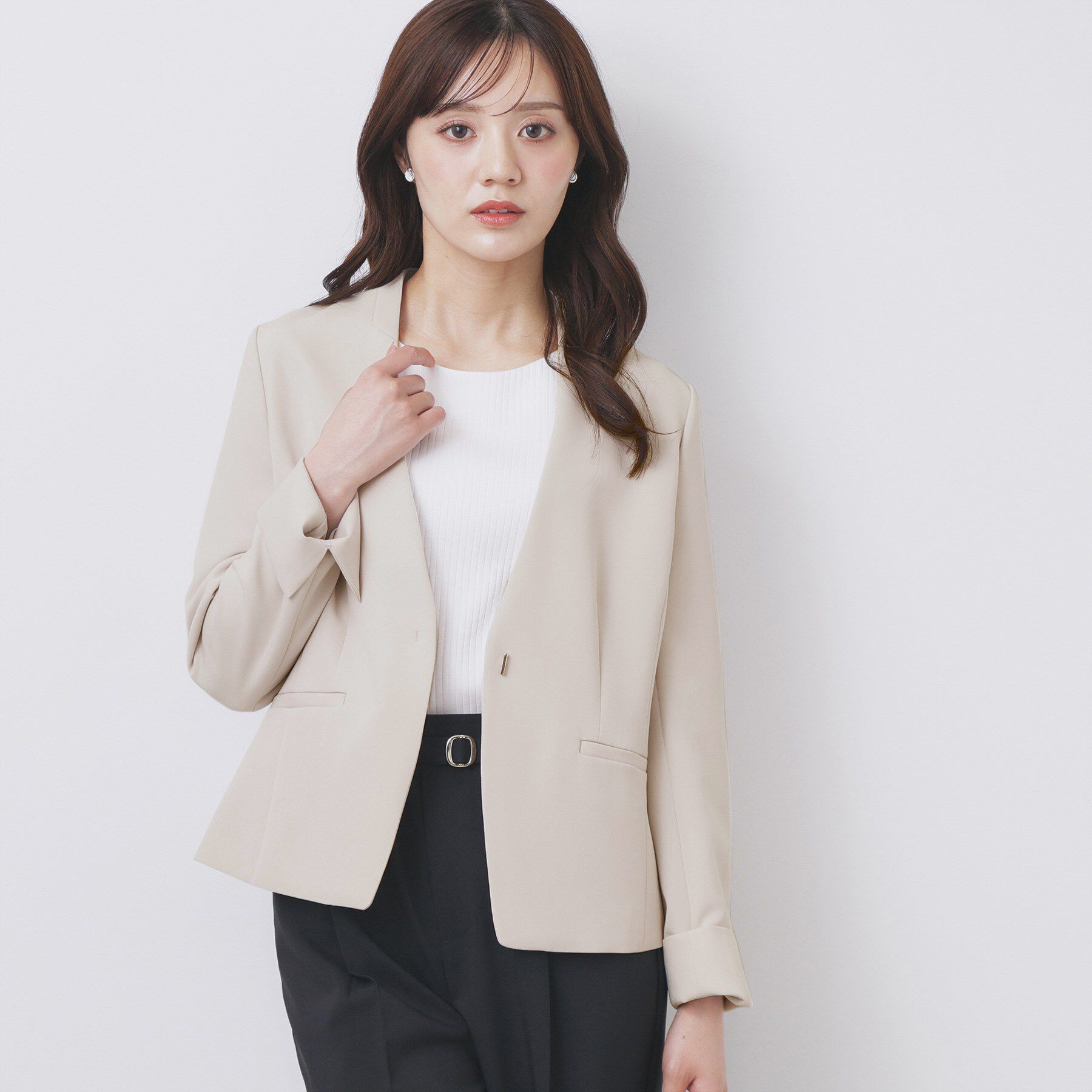 index「ストレッチノーカラージャケット/セットアップ対応【洗濯機洗い可/イージーアイロン/防シワ】」|ノーカラージャケット|グレージュ(050)