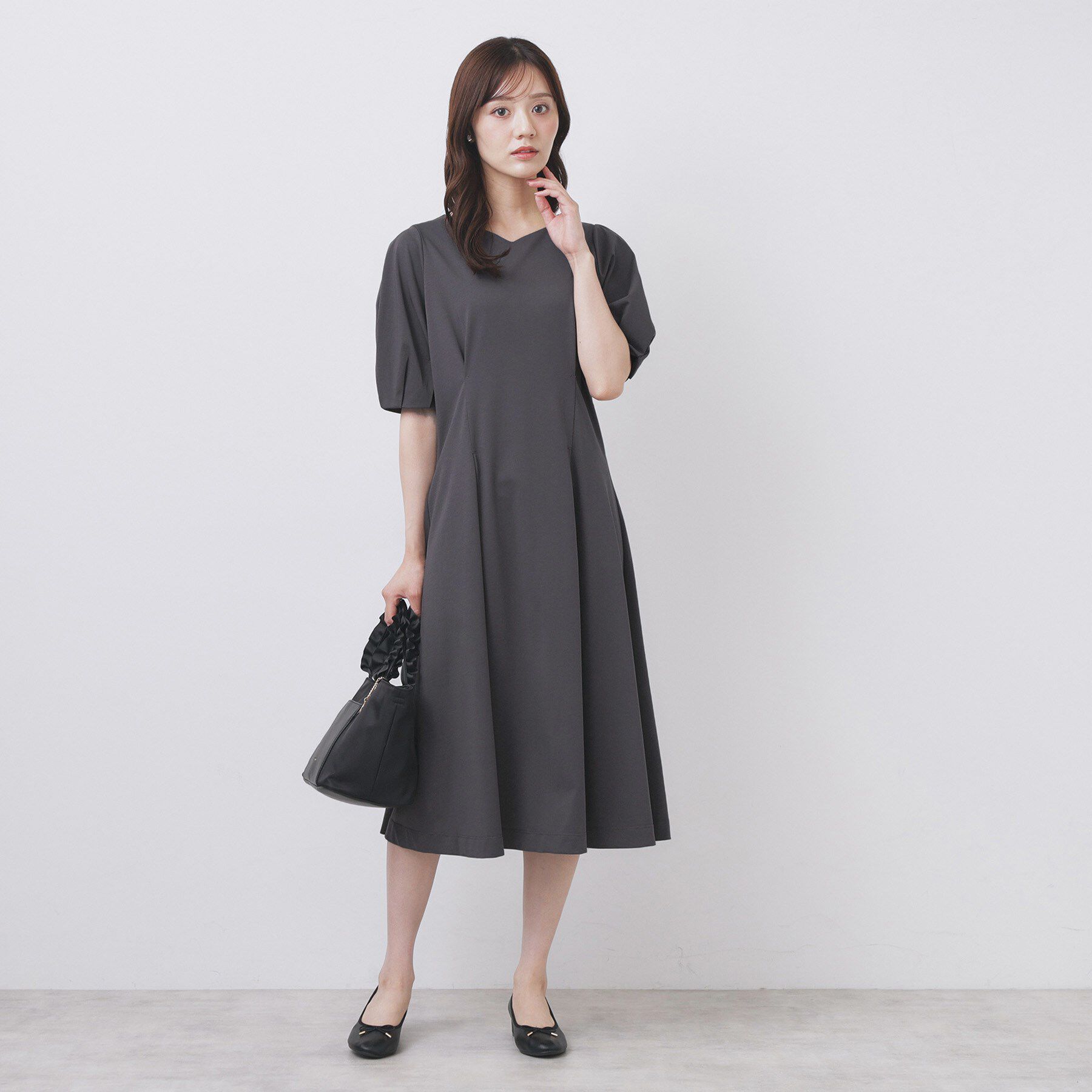 index「ハートネックパフワンピース【洗濯機洗い可/UVケア/接触冷感】」|ワンピース|