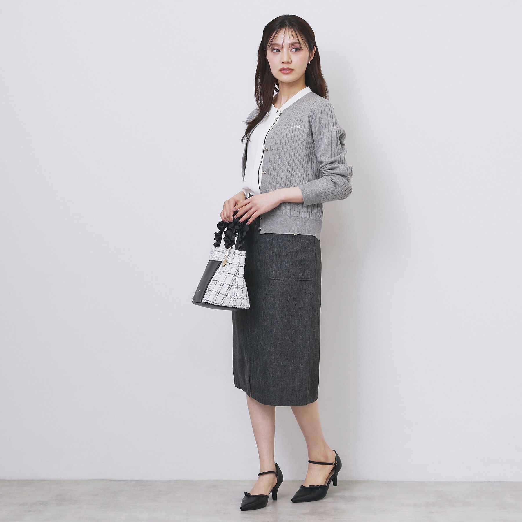 index「クルーネックケーブルカーディガン【洗濯機OK】」|カーディガン|