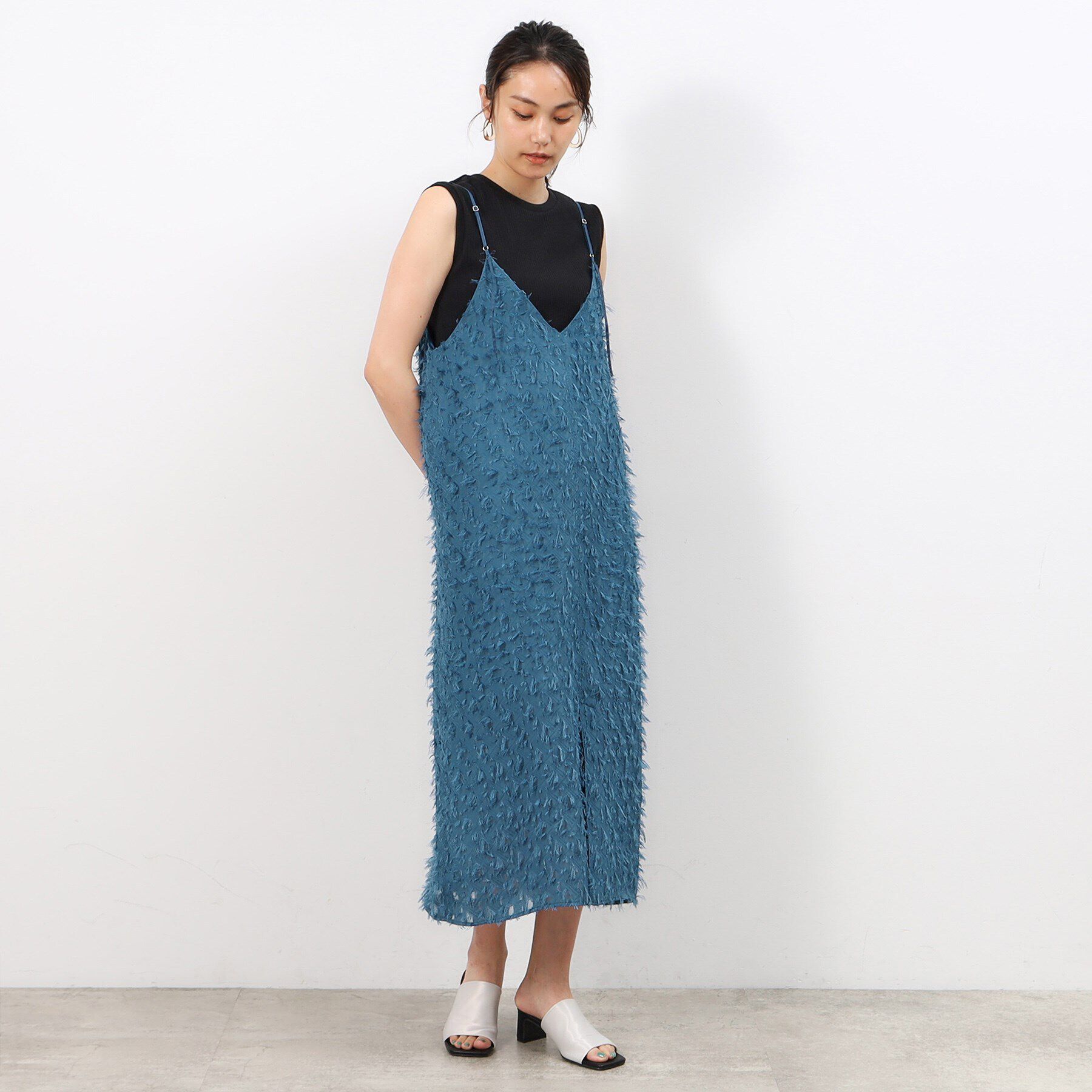 OPAQUE.CLIP「前後2WAYフリンジキャミワンピース【洗濯機洗い可】」|ワンピース|