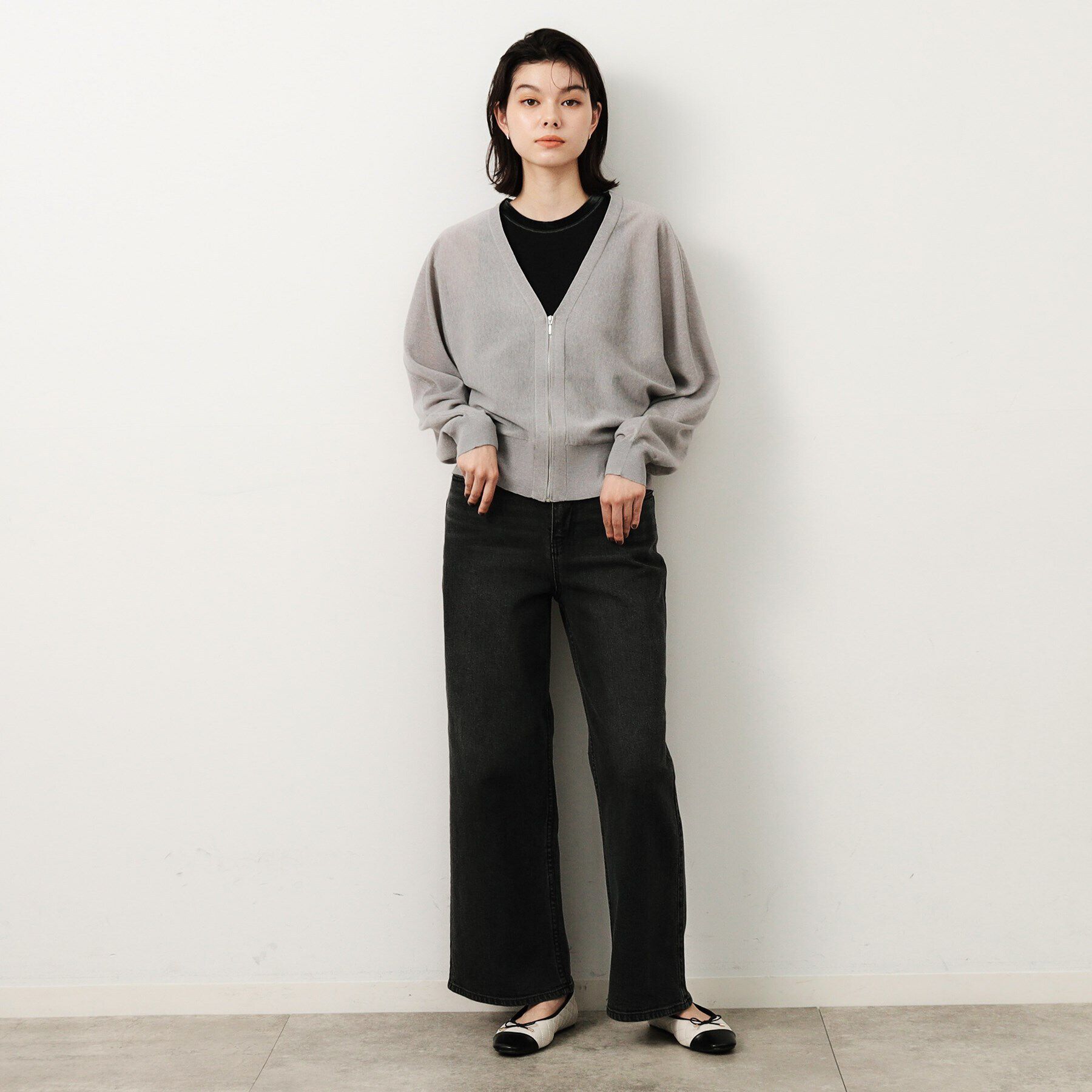 OPAQUE.CLIP「UV VネックZIPドルマンニットカーディガン【洗濯機洗い可/抗ピル】」|カーディガン|