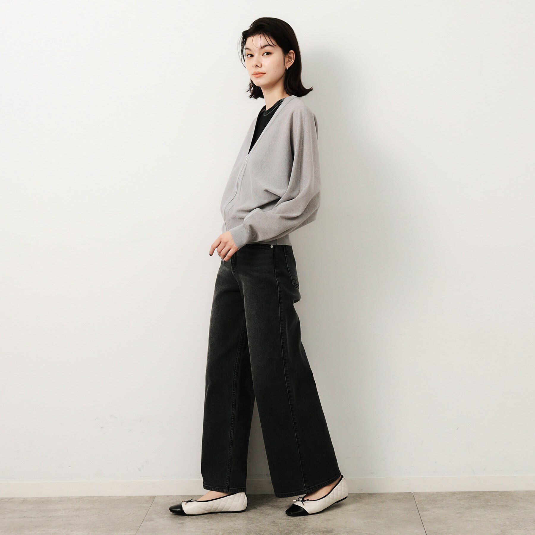 OPAQUE.CLIP「UV VネックZIPドルマンニットカーディガン【洗濯機洗い可/抗ピル】」|カーディガン|