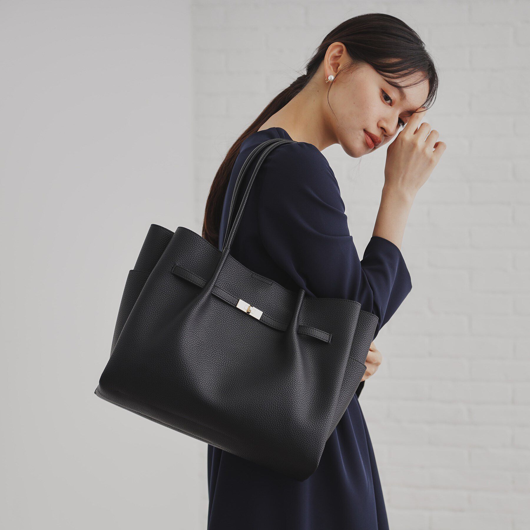 OPAQUE.CLIP「【軽量／A4サイズ対応／通勤対応】フロントベルトデザイントートバッグ」|トートバッグ|