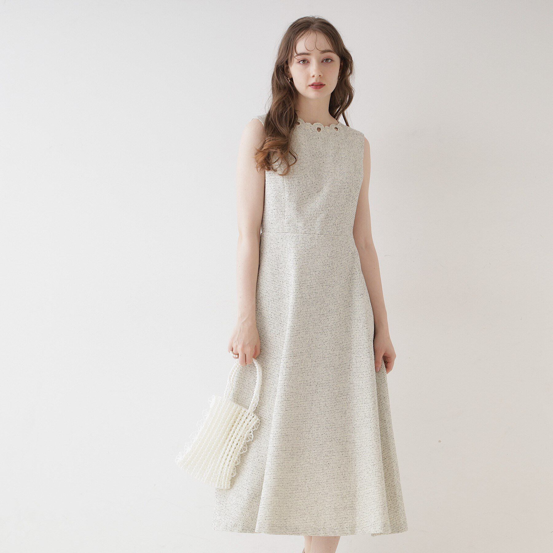 Couture broach「【美シルエット・上品ワンピ】エンブロネック ツイードワンピ」|ワンピース|
