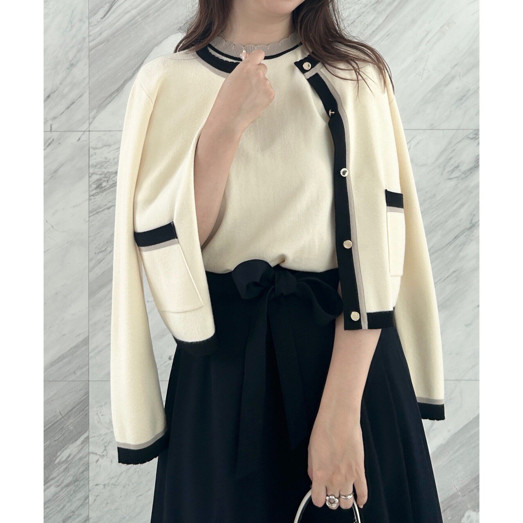 Couture broach「【高級感のあるベーシックカーデ】配色スカラニットジャケット」|カーディガン|