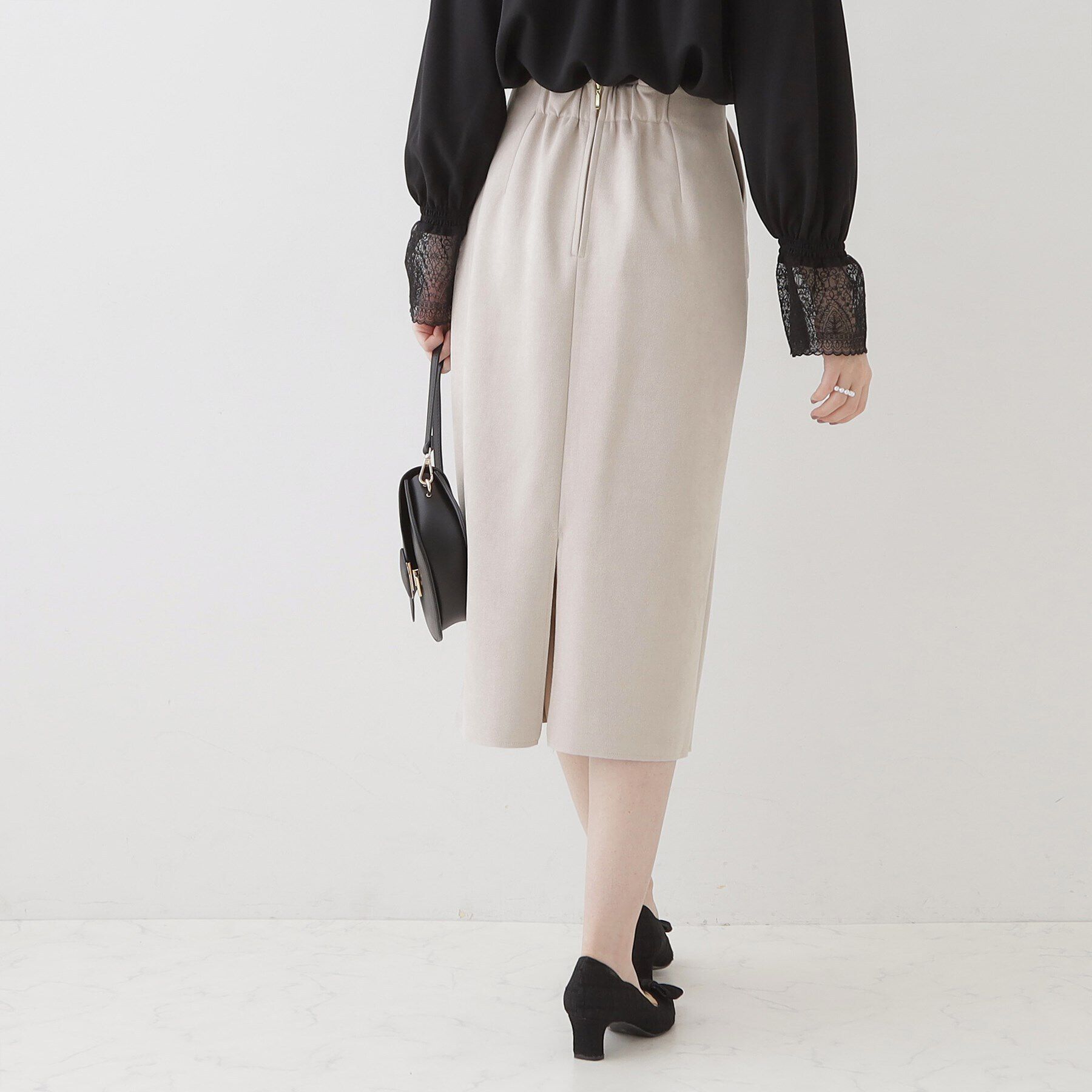 Couture broach「【理想的な縦ライン・美脚効果】フェイクスエードダンボールスカート」|スカート|