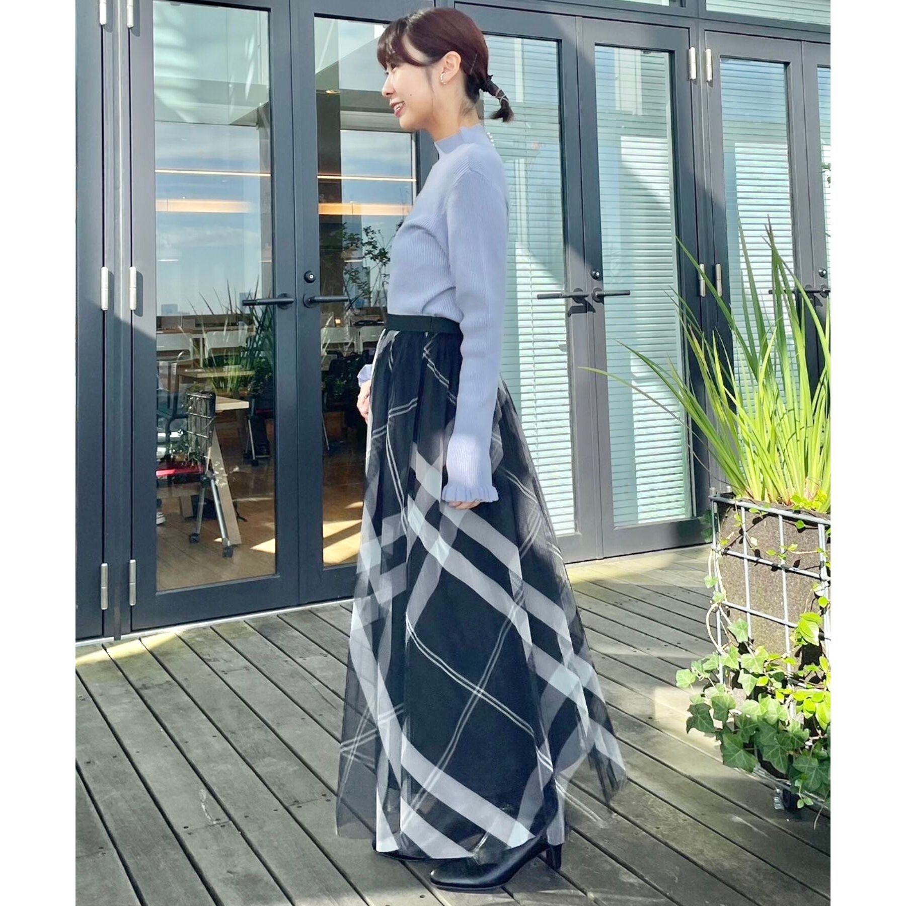 Couture broach「【プチプラ・フェミニンもカジュアルも】サステナブル　バックパール調プチフリルリブ」|ニット・セーター|