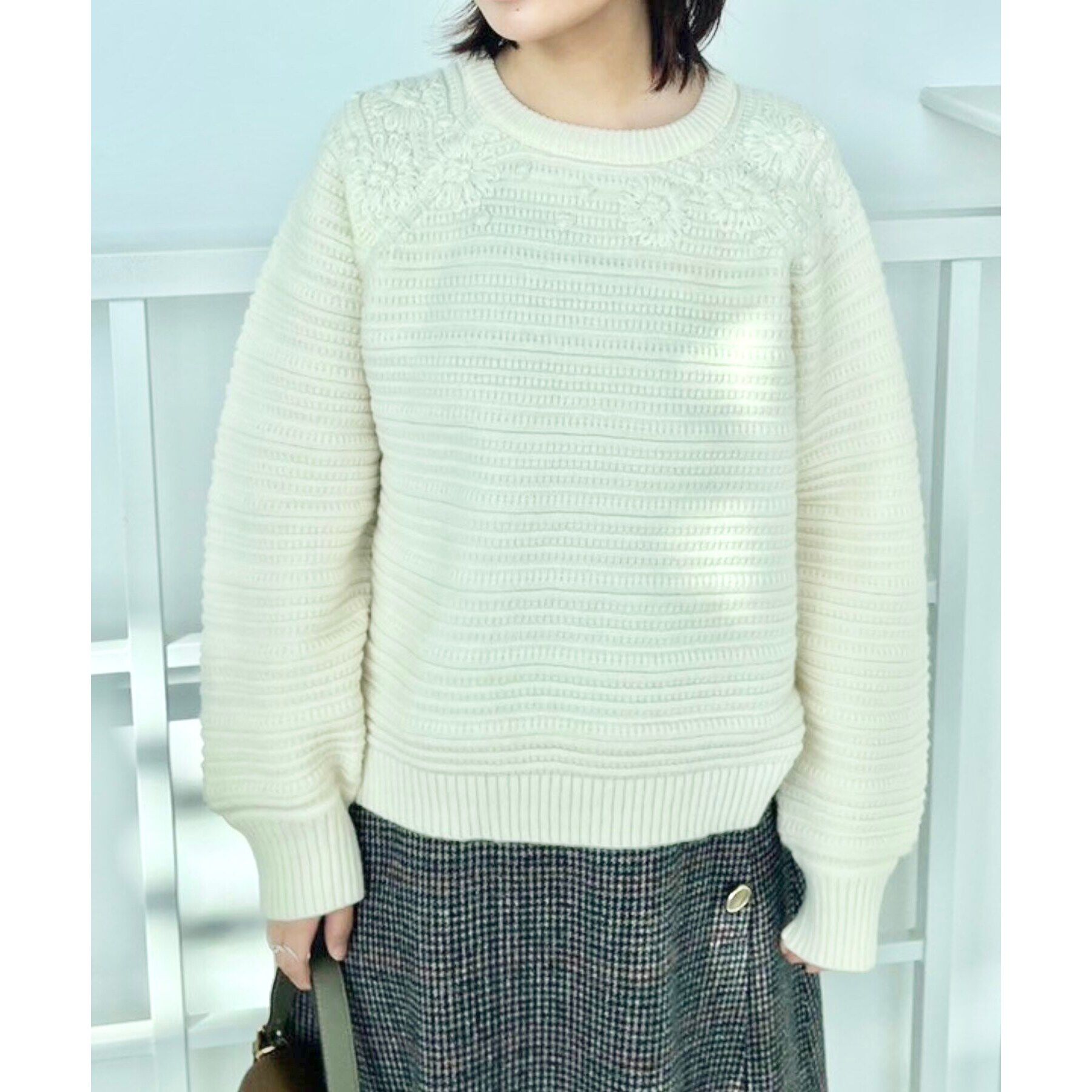 Couture broach「【レディな華やかニット】エンブロフラワーニット」|ニット・セーター|