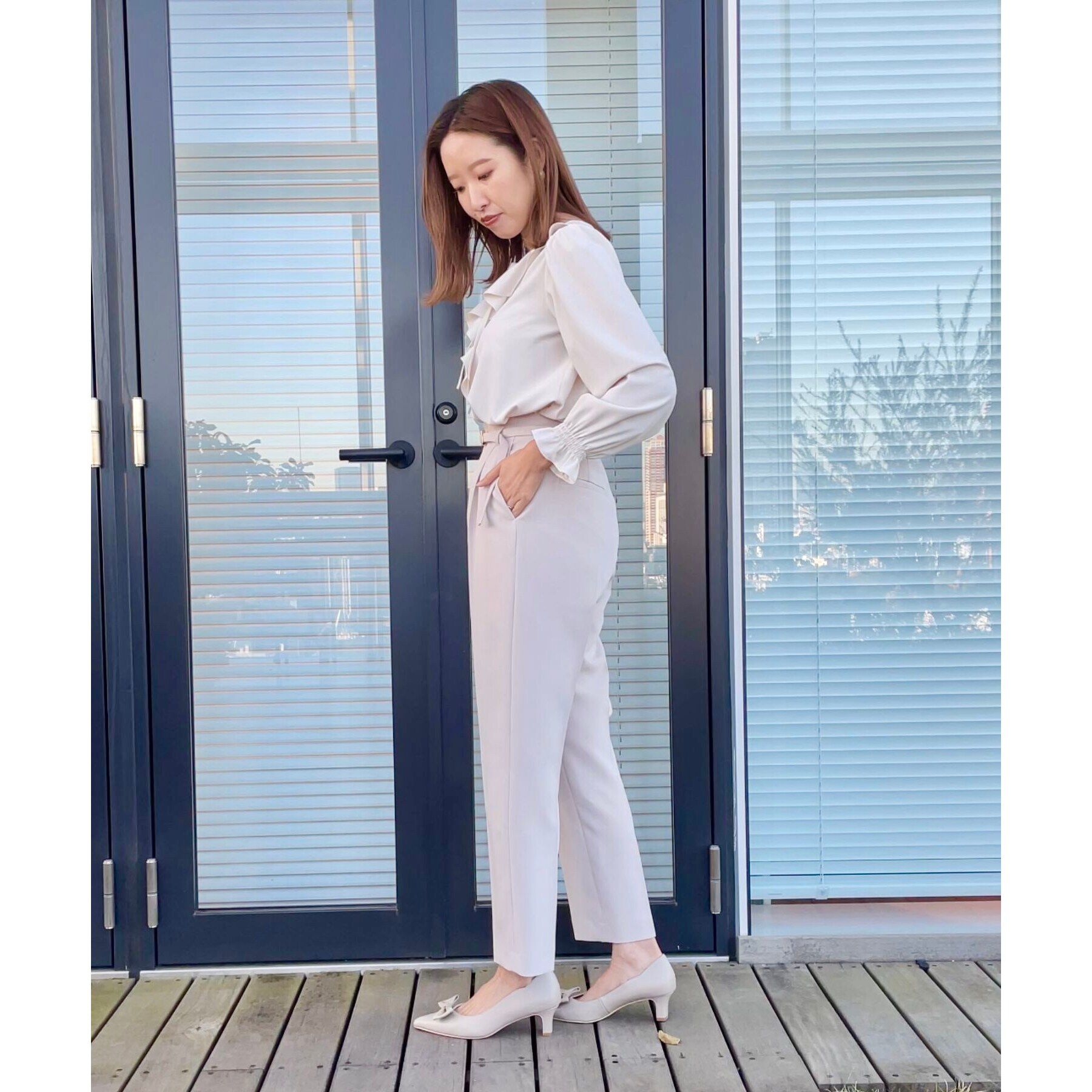 Couture broach「【セレモニーシーン/お仕事にも】ラッフルフリルブラウス」|シャツ・ブラウス|