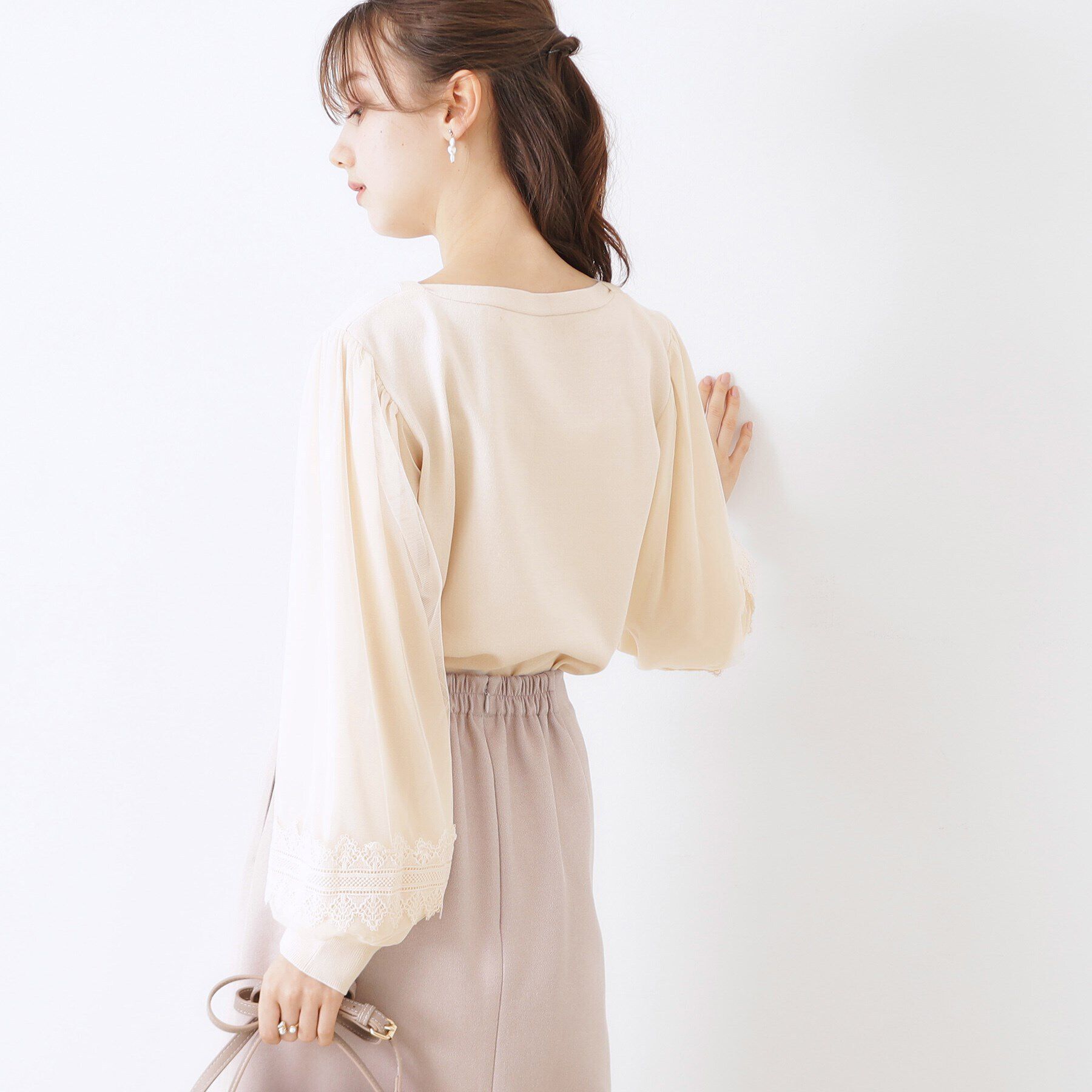 Couture broach「【大人フェミニン・ぽわん袖】レース・チュールドッキングニット」|ニット・セーター|