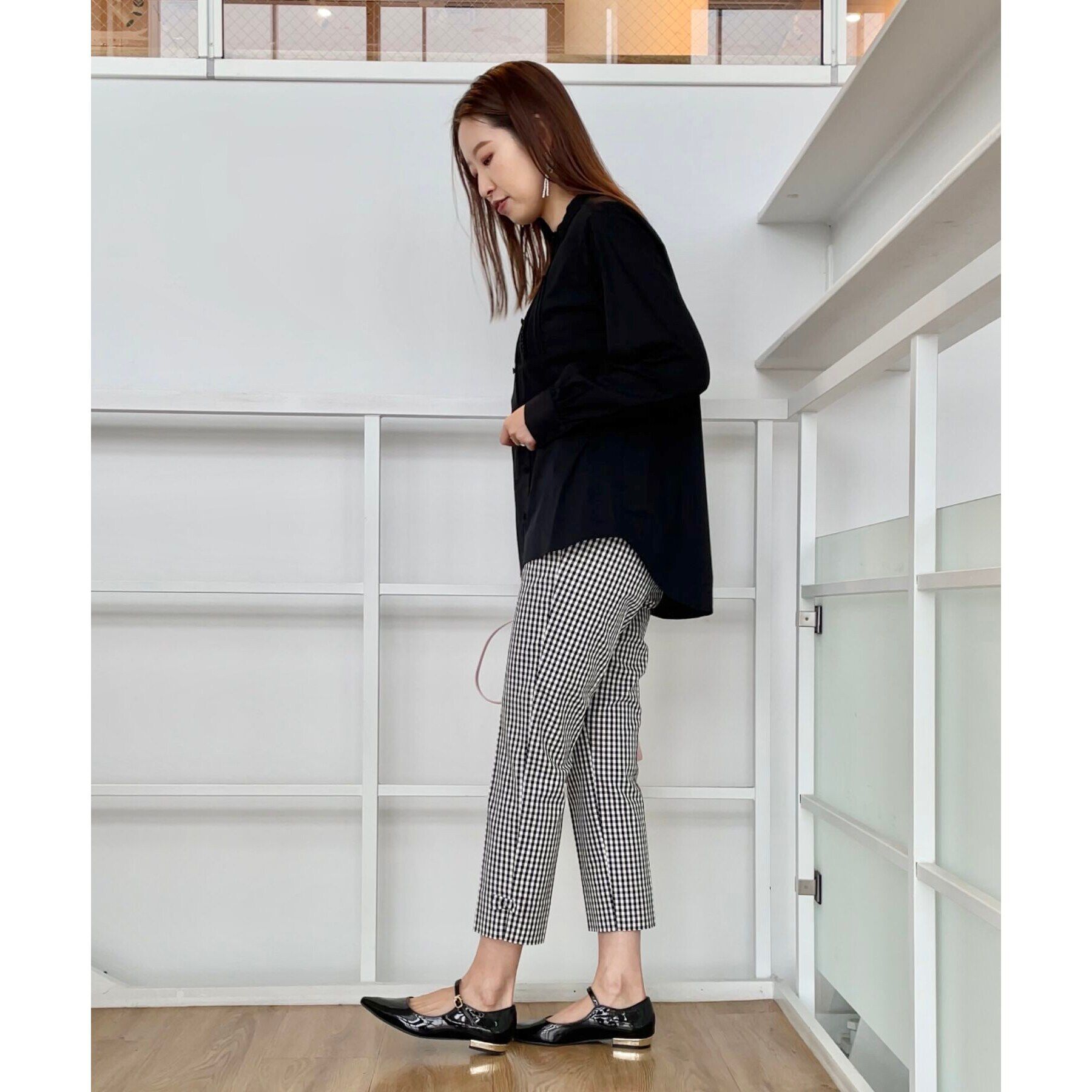 Couture broach「【きれいめ・通勤】ランダムタックレースシャツ」|シャツ・ブラウス|