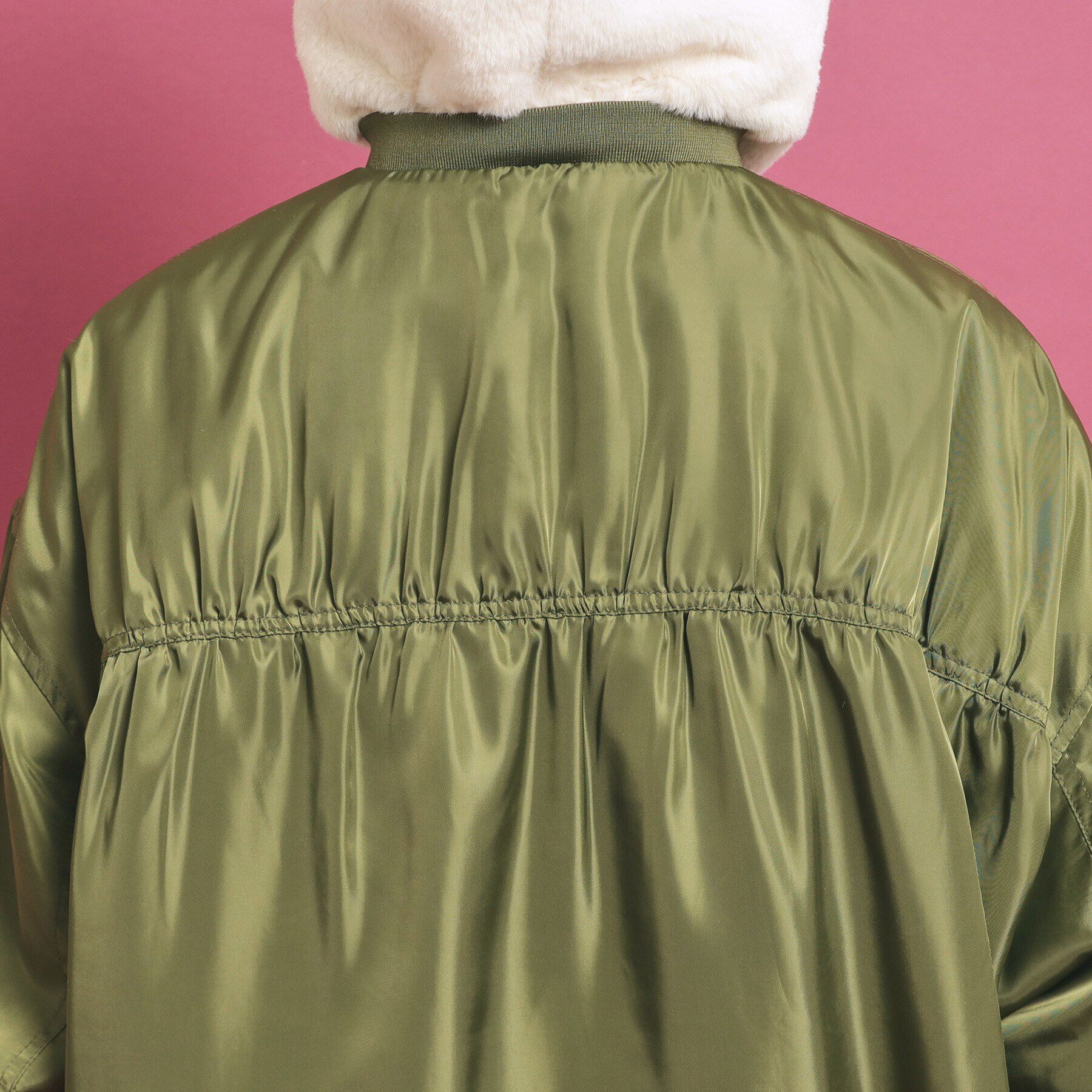 PINK-latte「【フーディ付き】モコモコ リバーシブルエコファー」|ブルゾン・スタジャン|