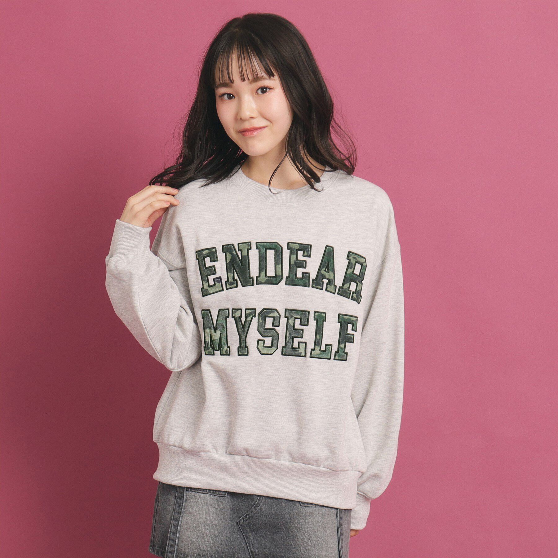 PINK-latte「カレッジロゴスウェットトップス」|その他|ライトグレー(011