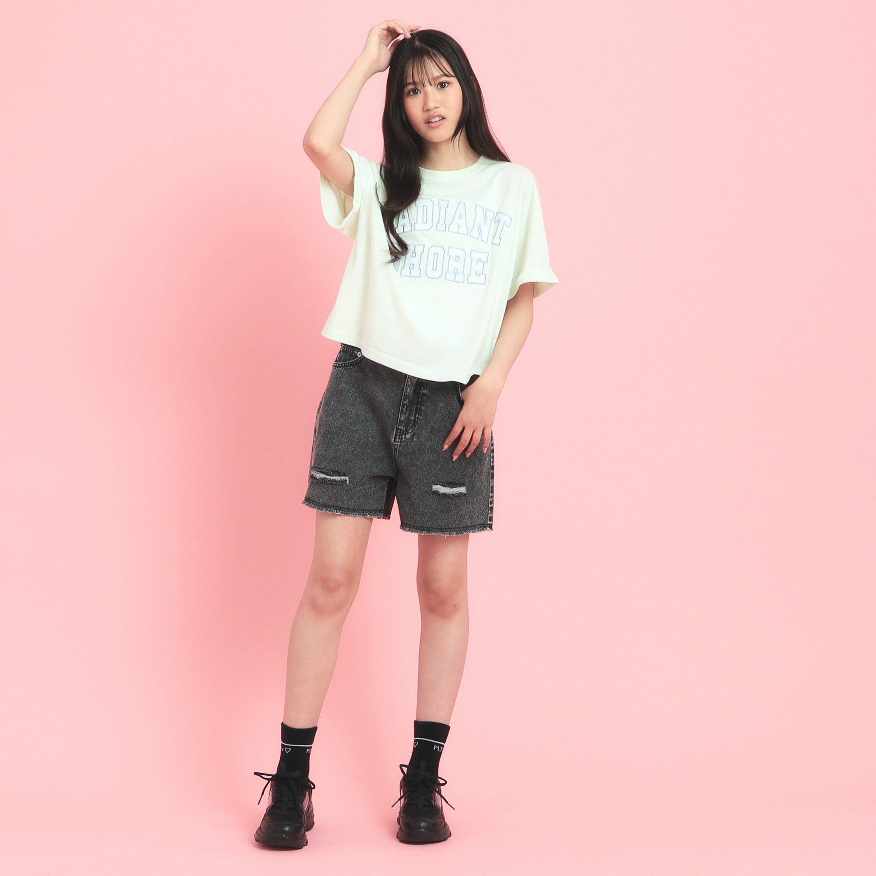 PINK-latte「サテンアップリケカレッジTシャツ」|Tシャツ・カットソー|