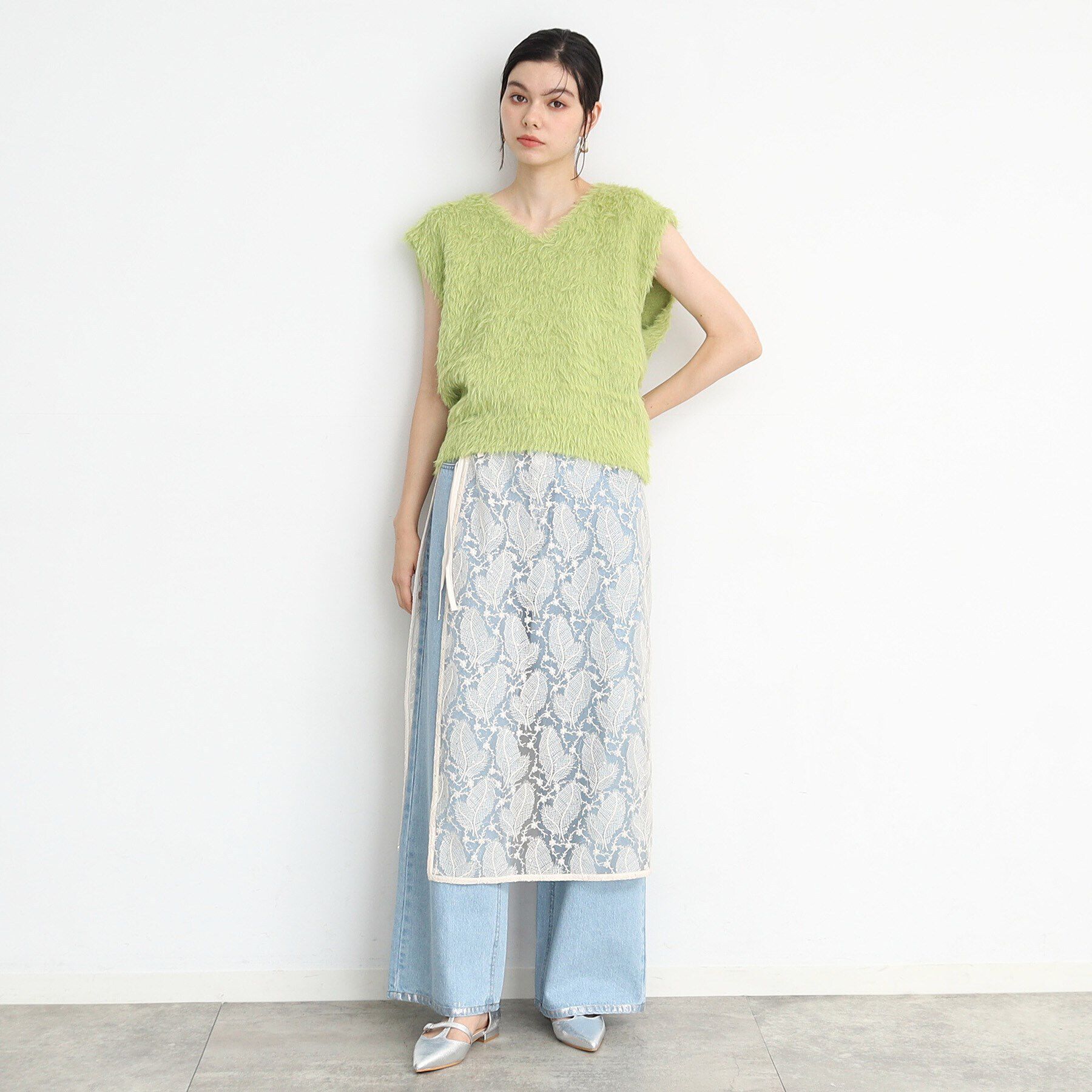 THE SHOP TK「【ヒルナンデス！で紹介】Vネックフェザーベスト/洗える」|ベスト・ジレ|