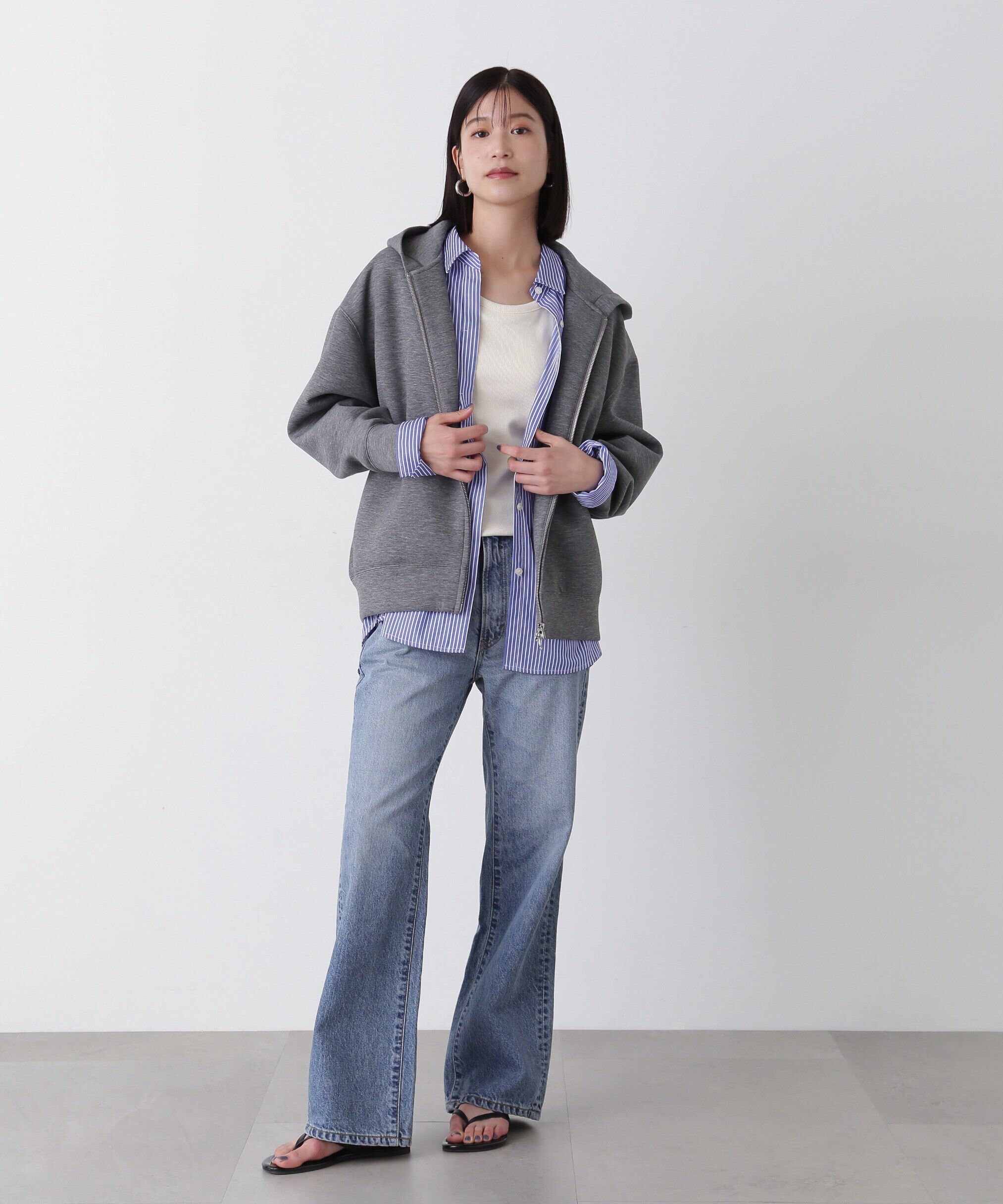  「ダンボールフォルムジップフーディー」|Tシャツ・カットソー|