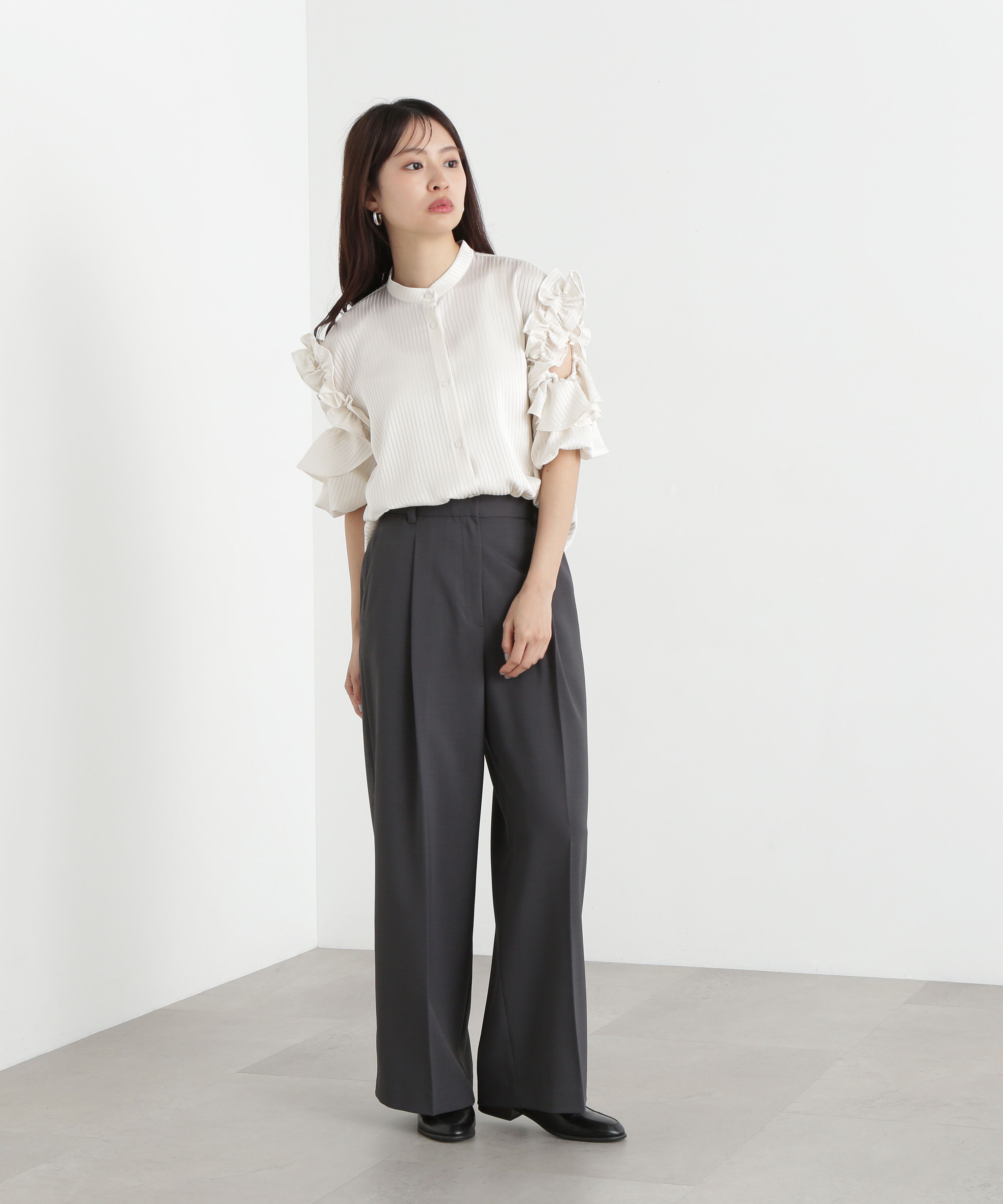  「ライトタックワイドパンツ」|その他|