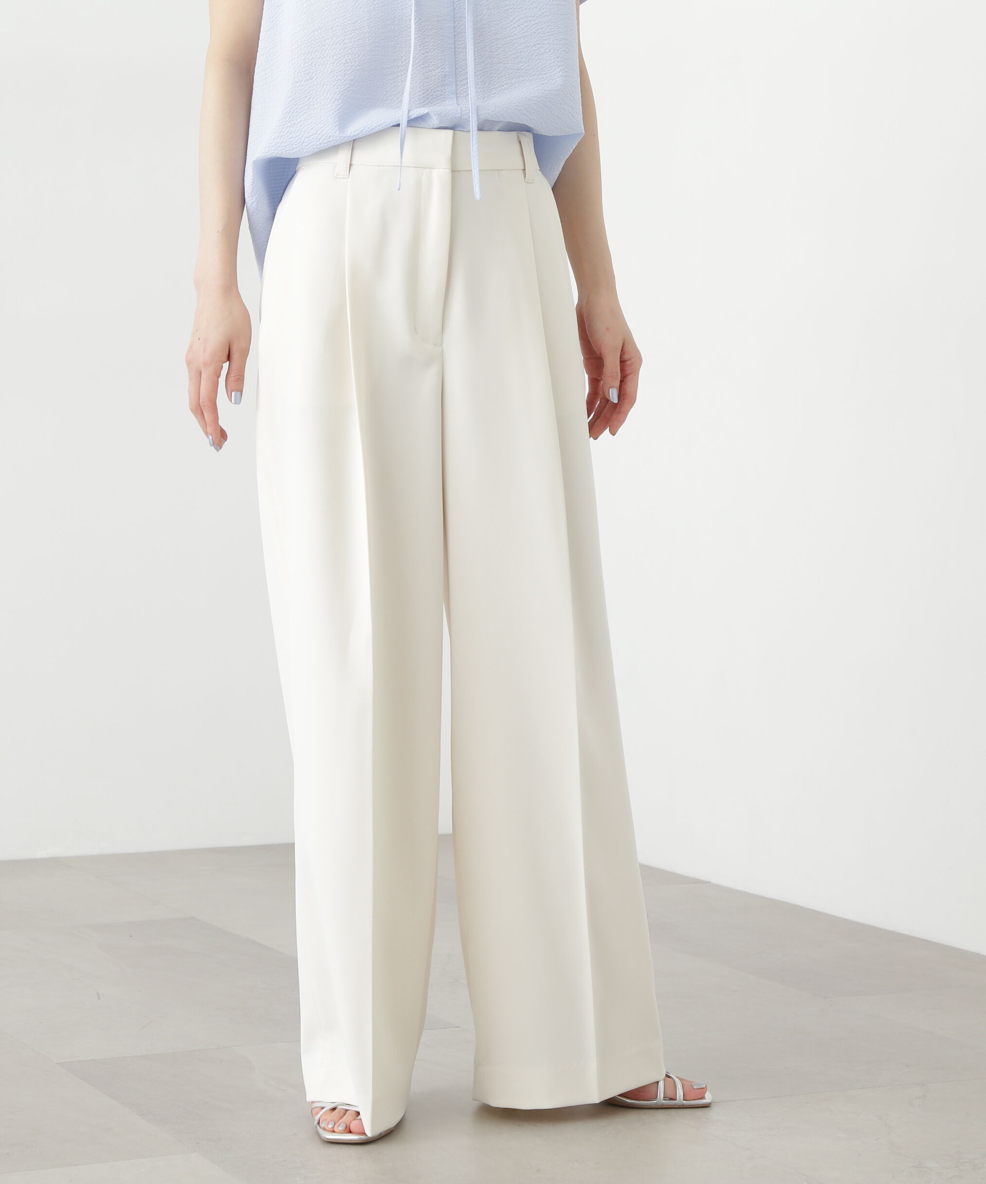  「ライトタックワイドパンツ」|その他|