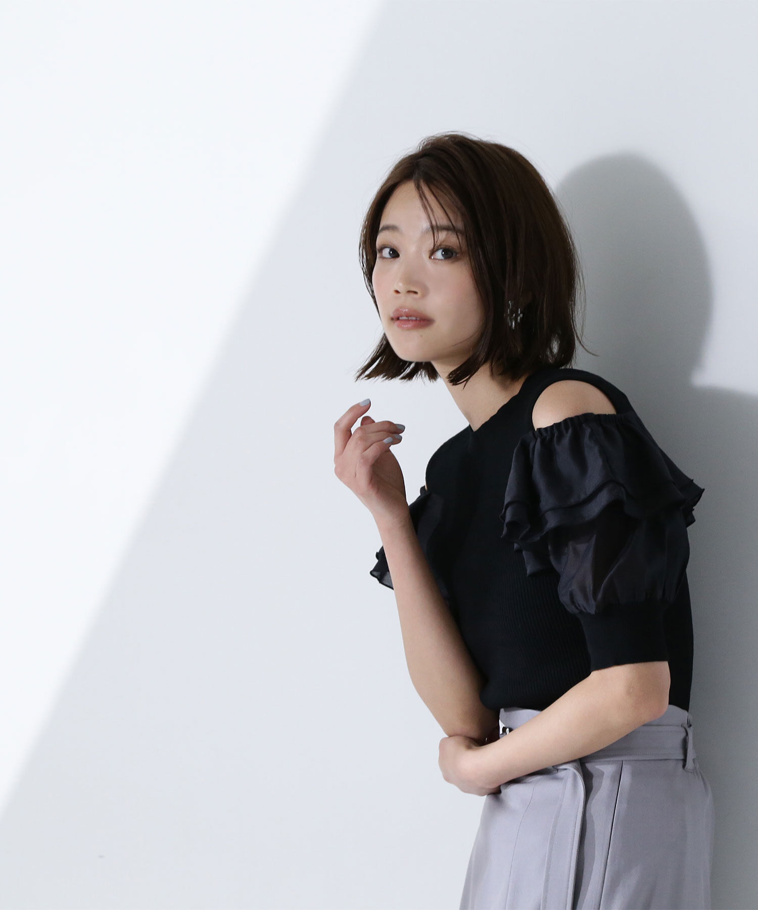  「ラッフルスリーブドッキングニット」|ニット・セーター|クロ