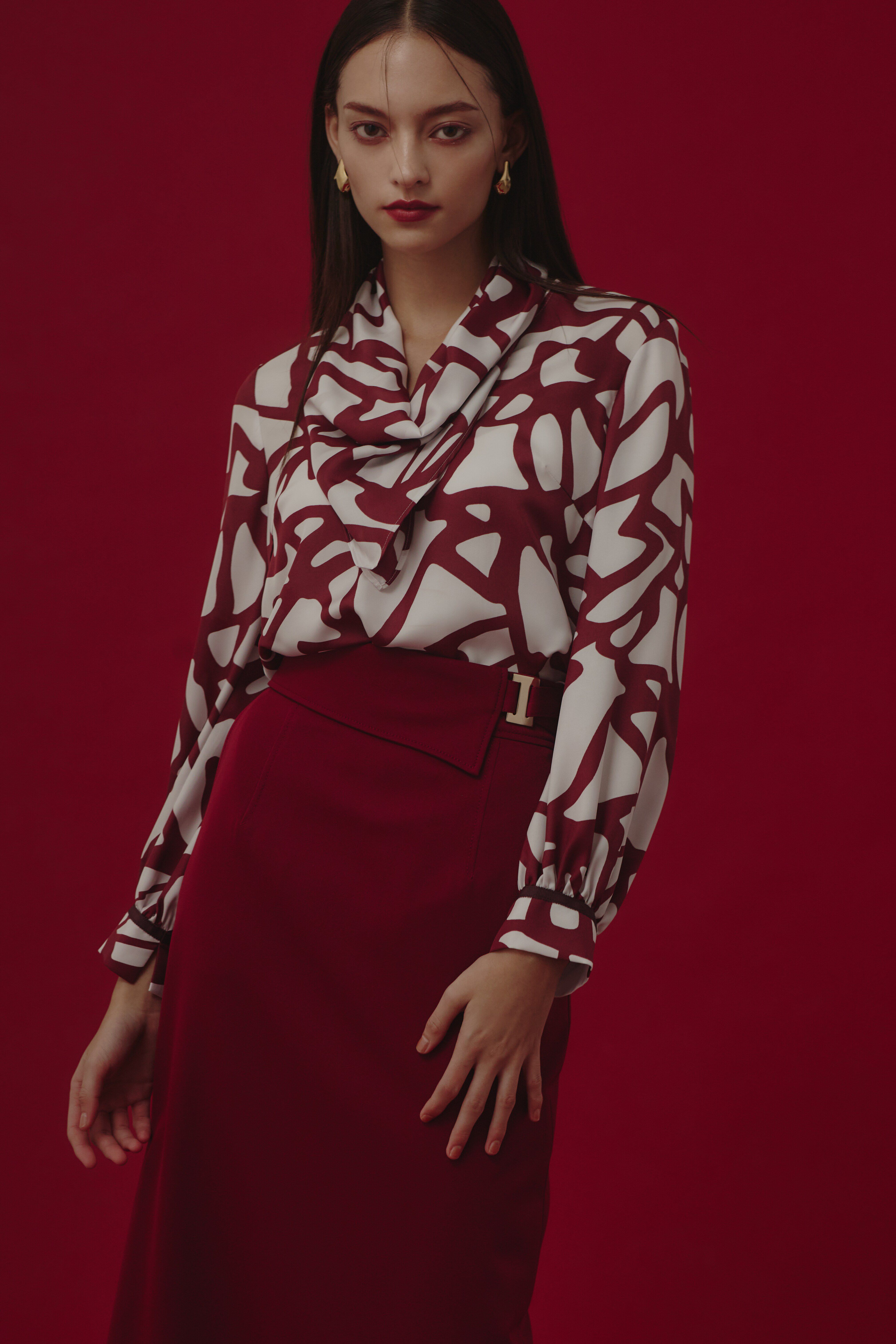  「◆モダンジオメトリックプリントブラウス」|シャツ・ブラウス|ボルドー系1