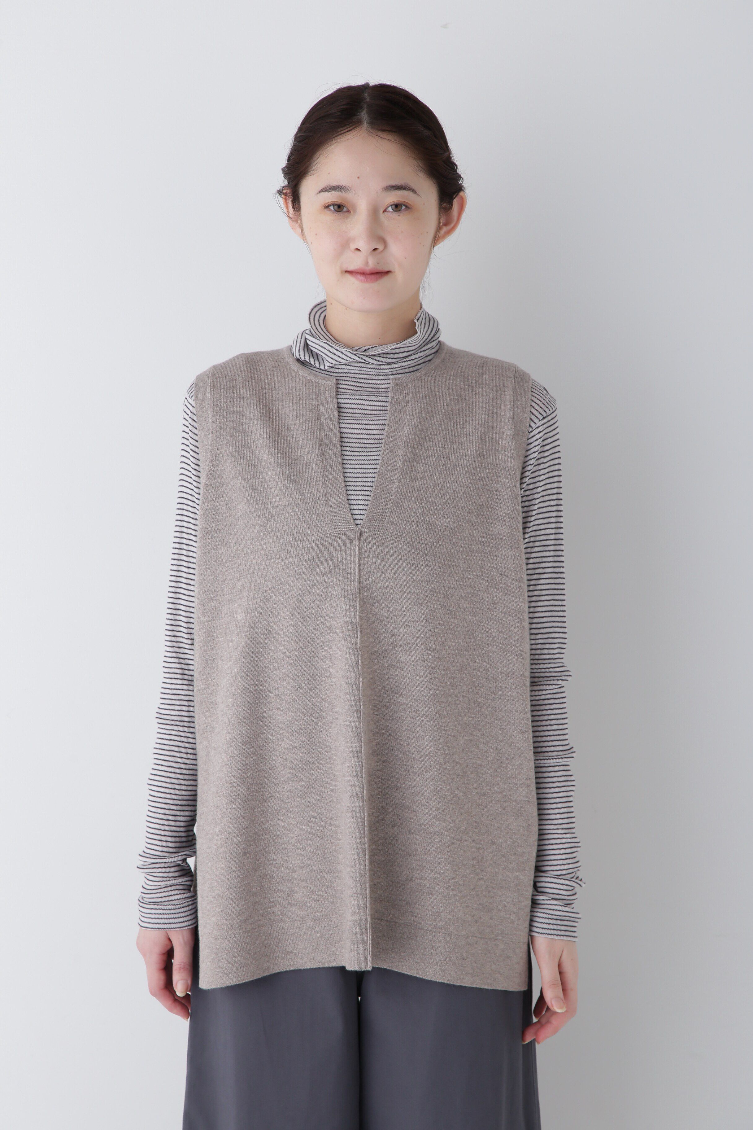  「◆キーネックミドル丈ニットベスト」|ニット・セーター|